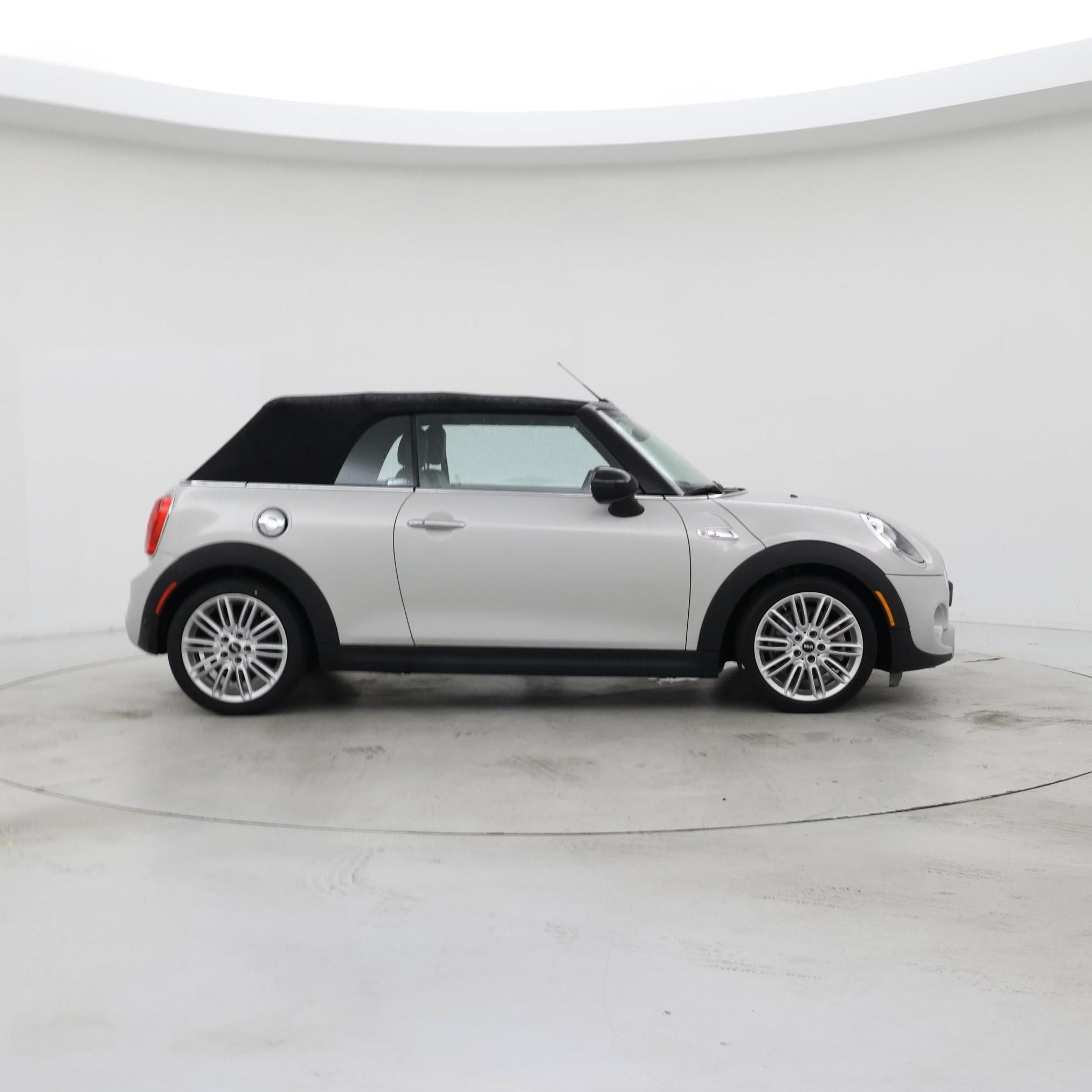 Thumbnail: 2017 MINI Cooper - 7