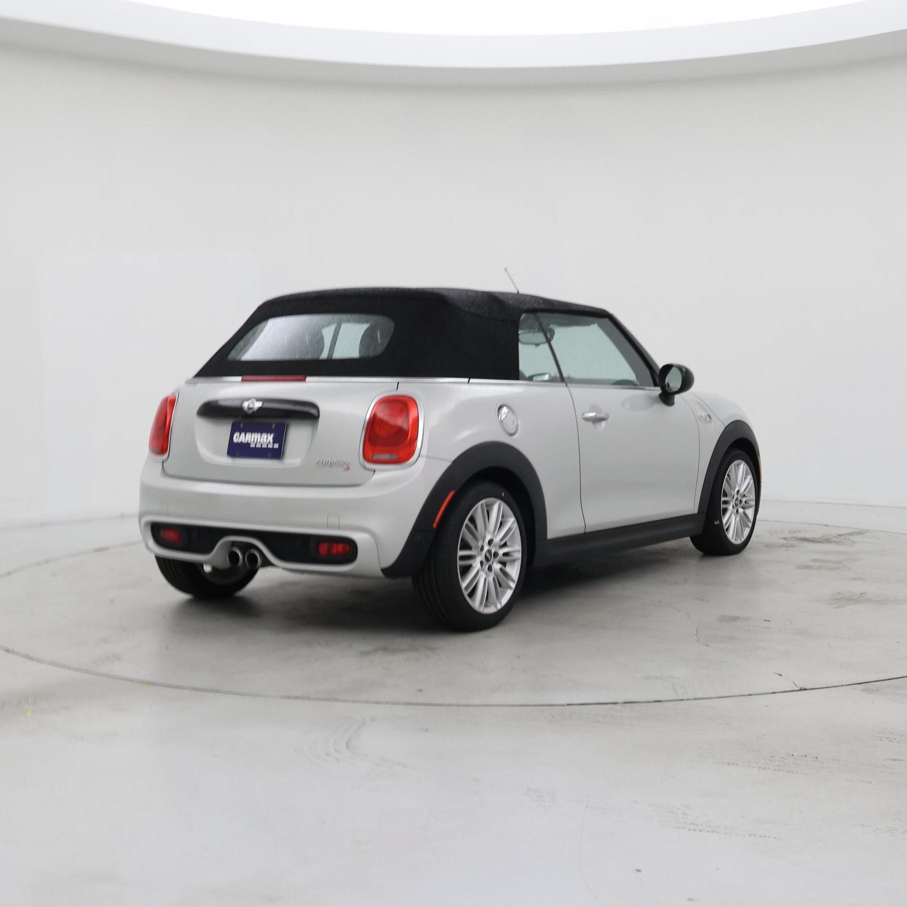 Thumbnail: 2017 MINI Cooper - 8