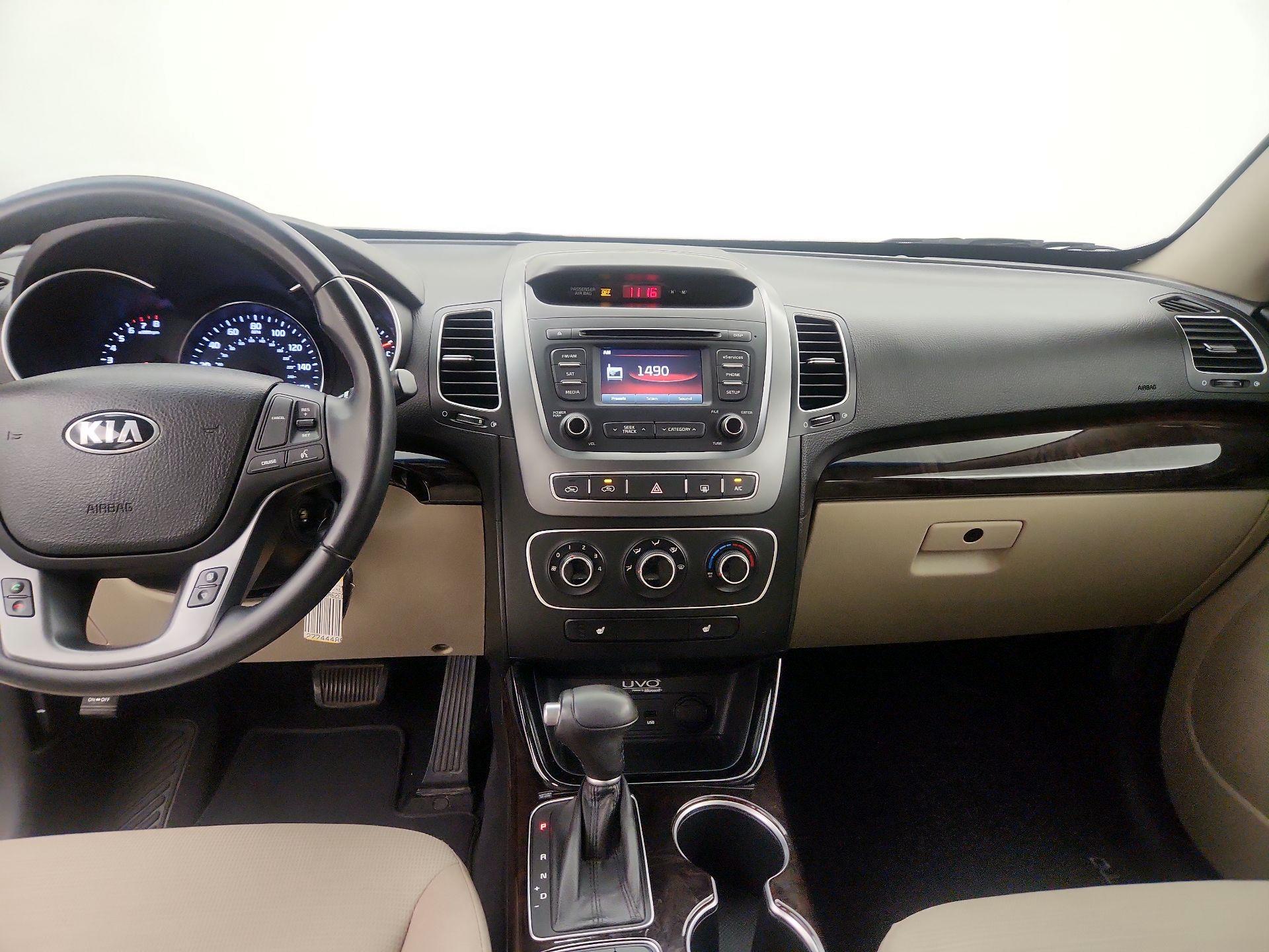 Thumbnail: 2014 Kia Sorento - 9