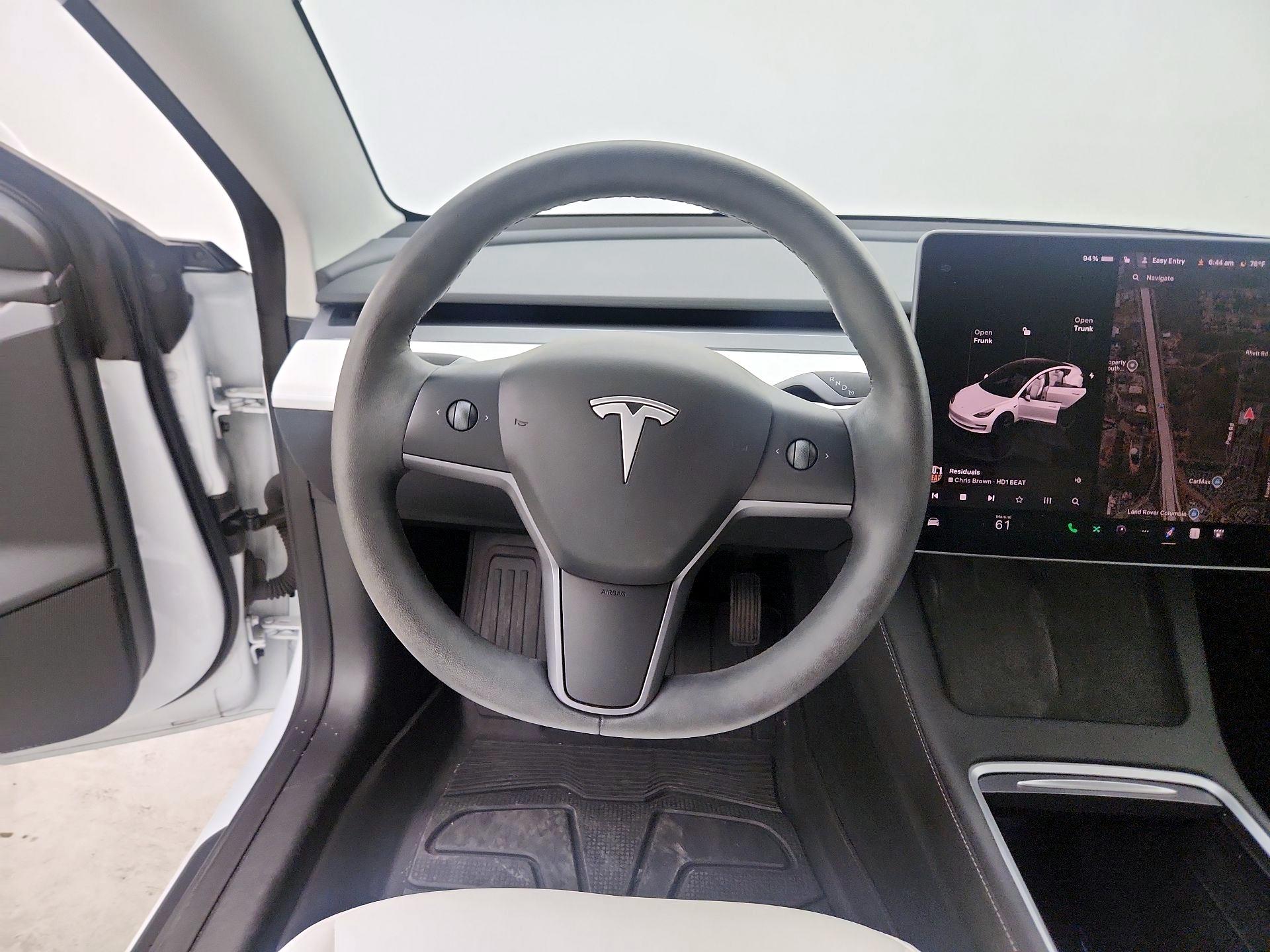 Thumbnail: 2023 Tesla Model 3 - 10