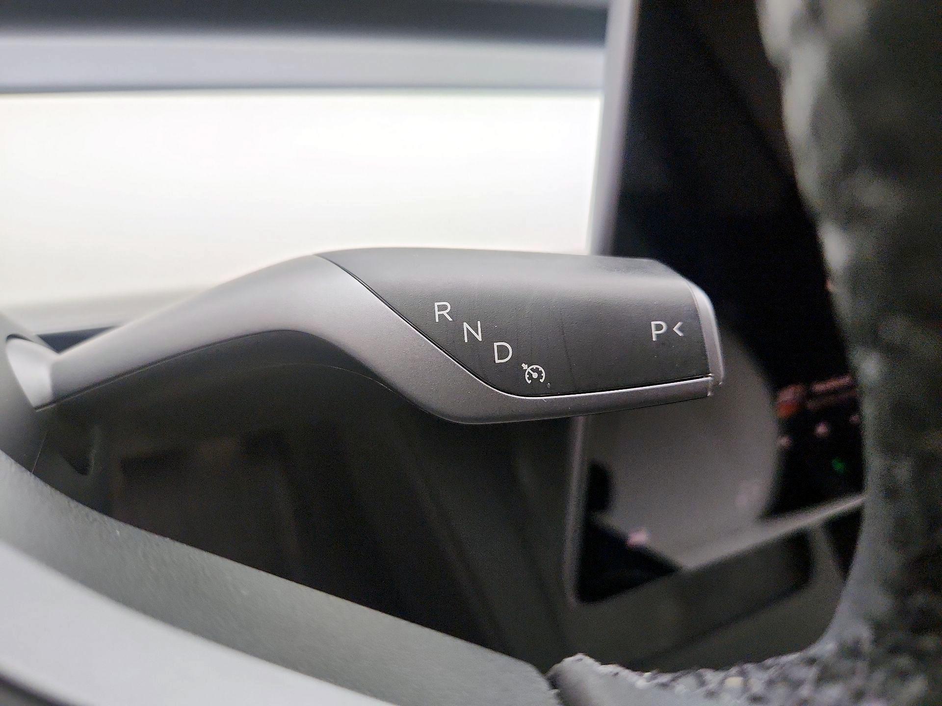 Thumbnail: 2023 Tesla Model 3 - 17