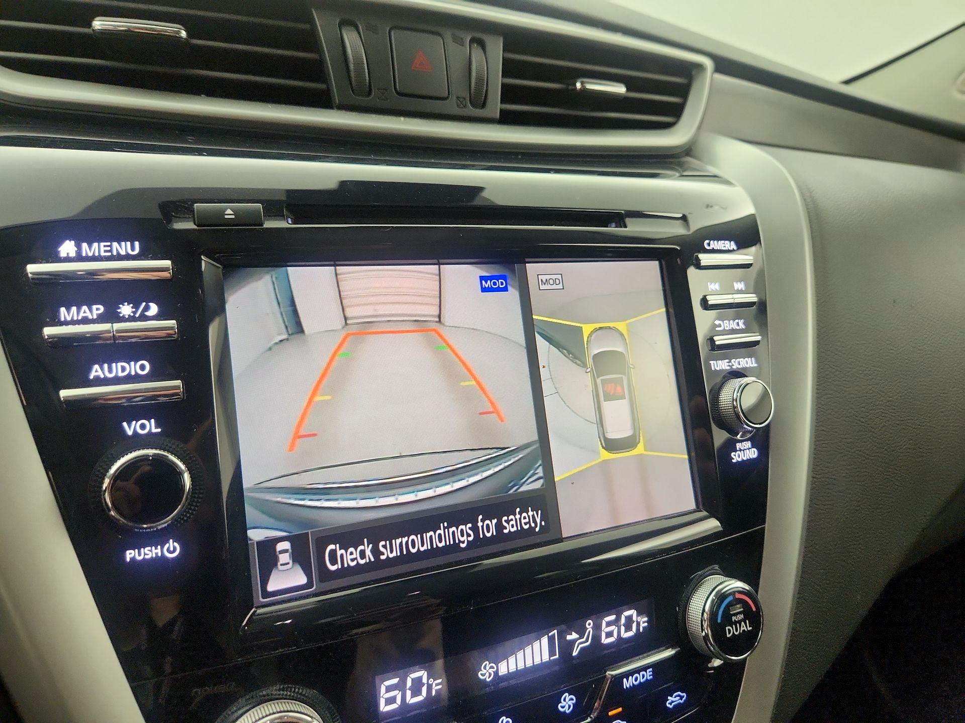 Thumbnail: 2019 Nissan Murano - 15