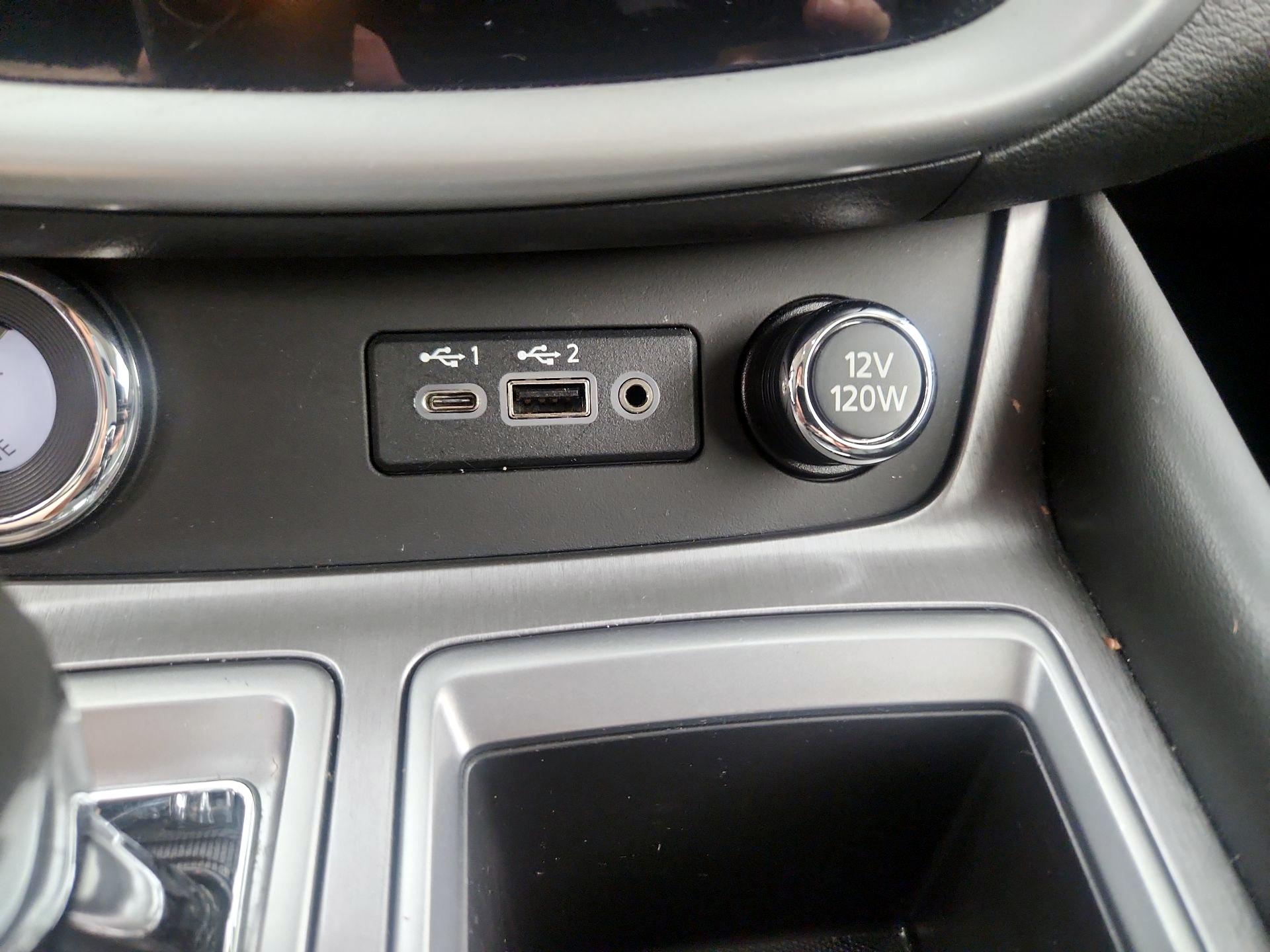 Thumbnail: 2019 Nissan Murano - 19