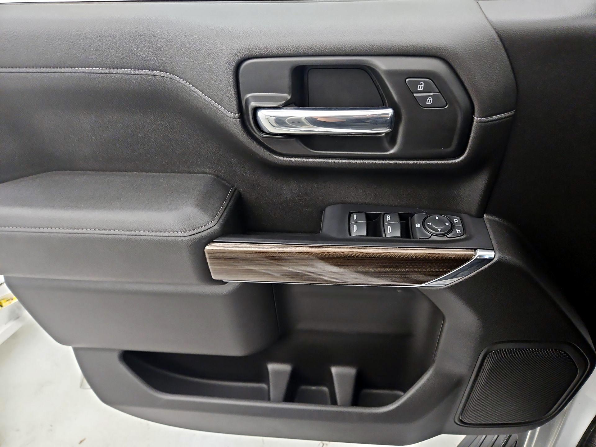 Thumbnail: 2021 Chevrolet Silverado 1500 - 12