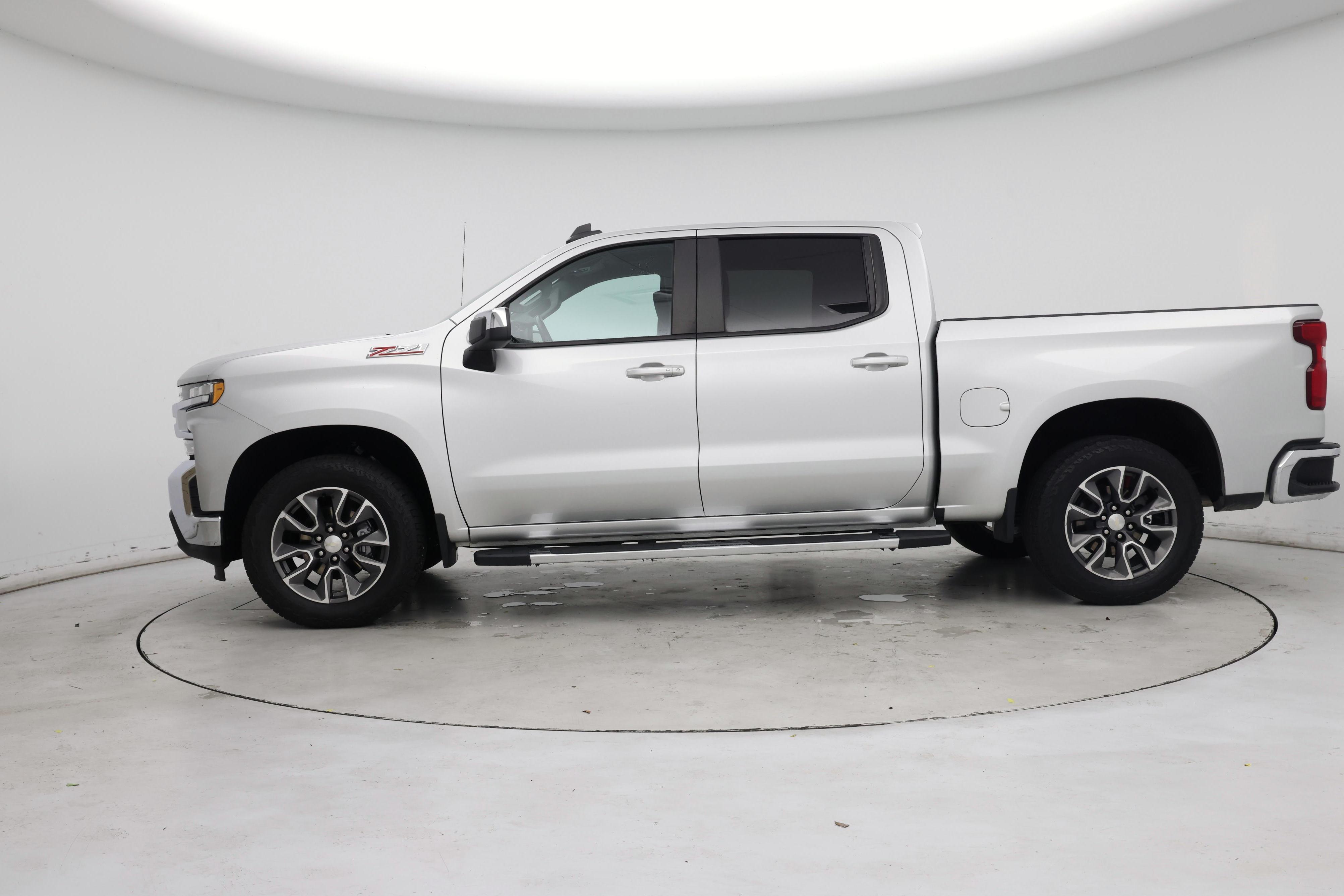 Thumbnail: 2021 Chevrolet Silverado 1500 - 3