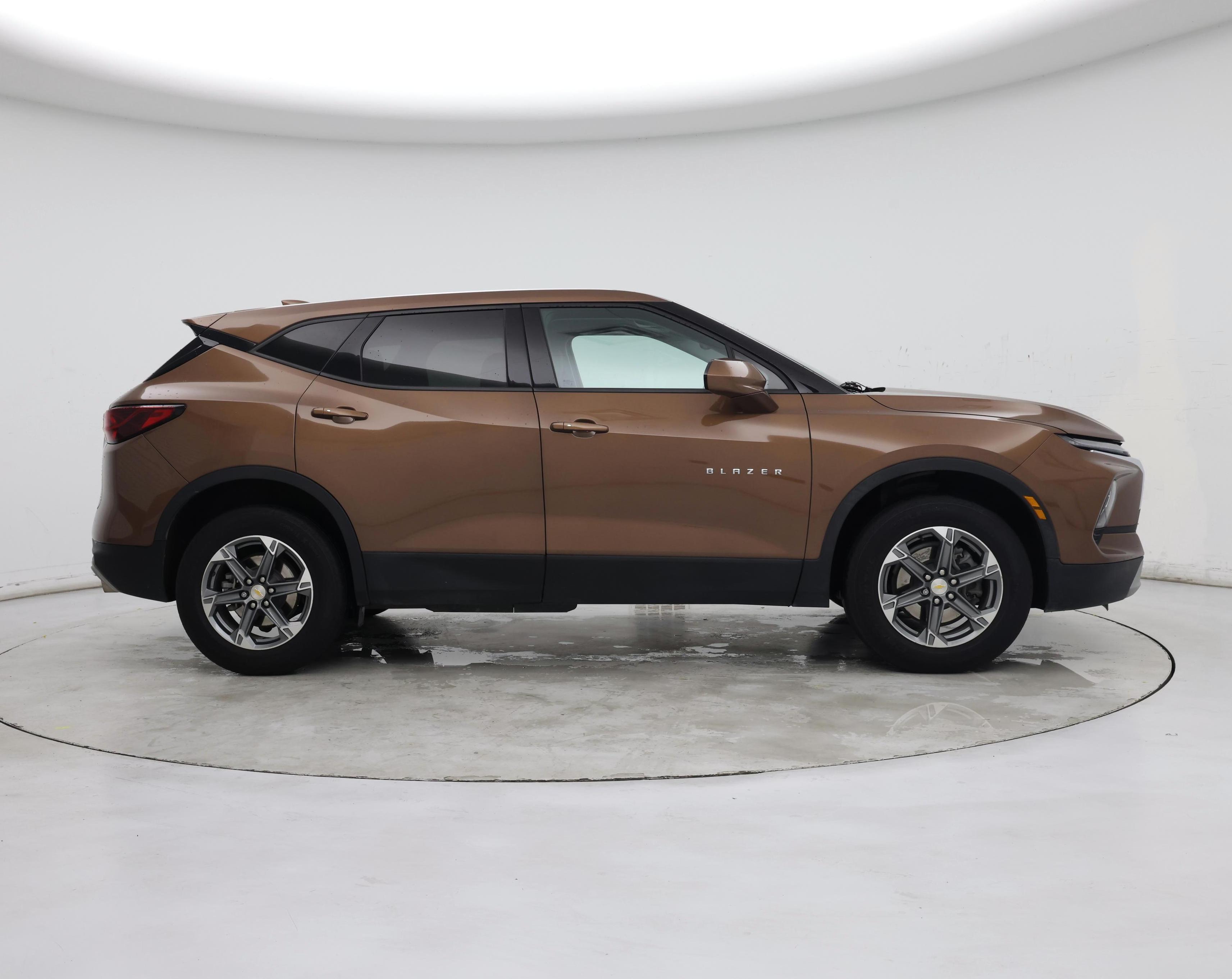 Thumbnail: 2023 Chevrolet Blazer - 7