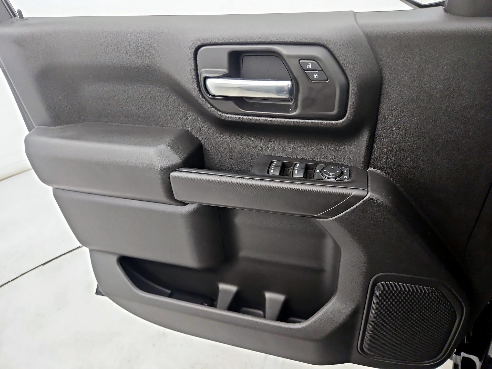 Thumbnail: 2023 Chevrolet Silverado 1500 - 12