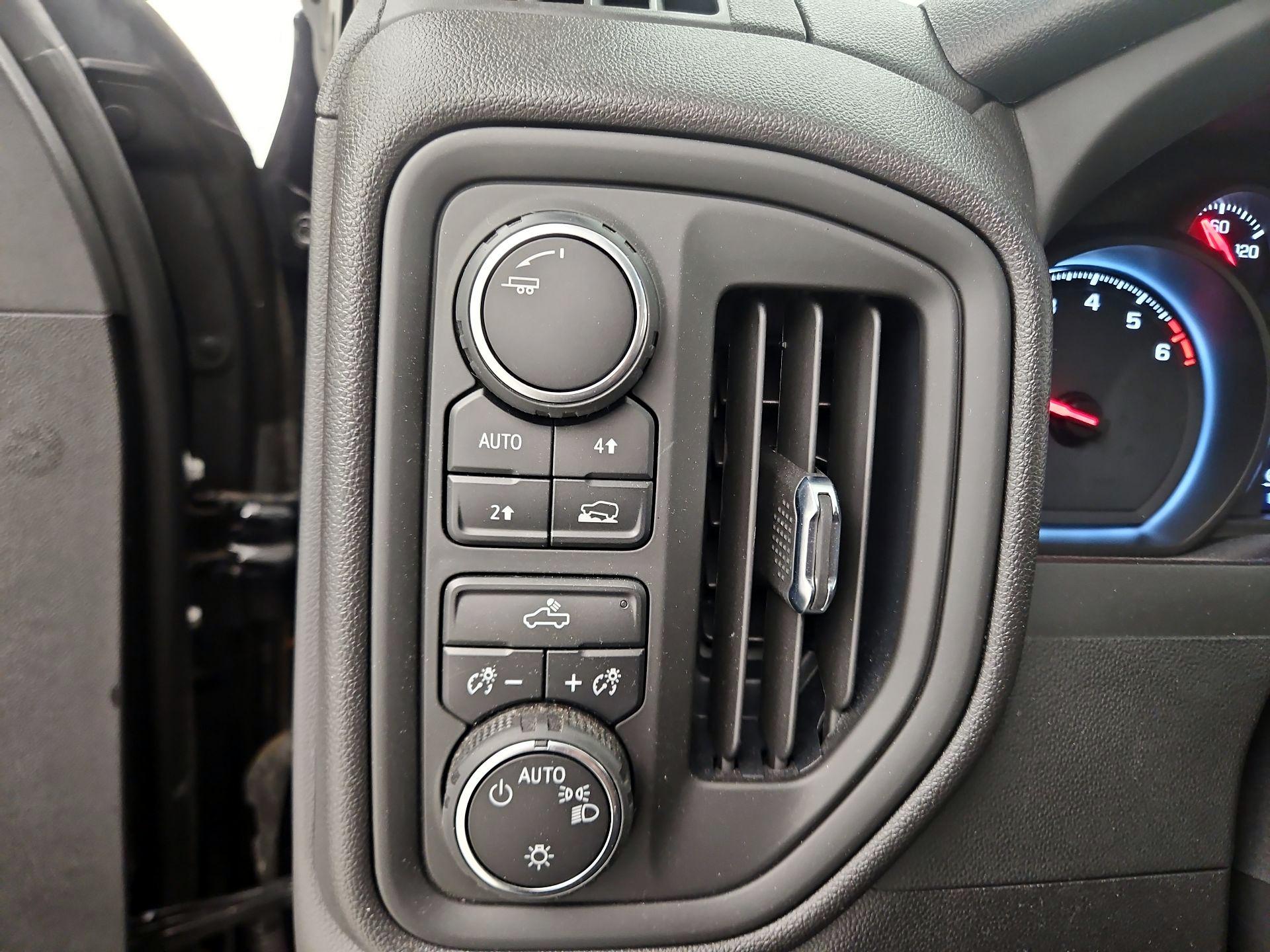 Thumbnail: 2023 Chevrolet Silverado 1500 - 13