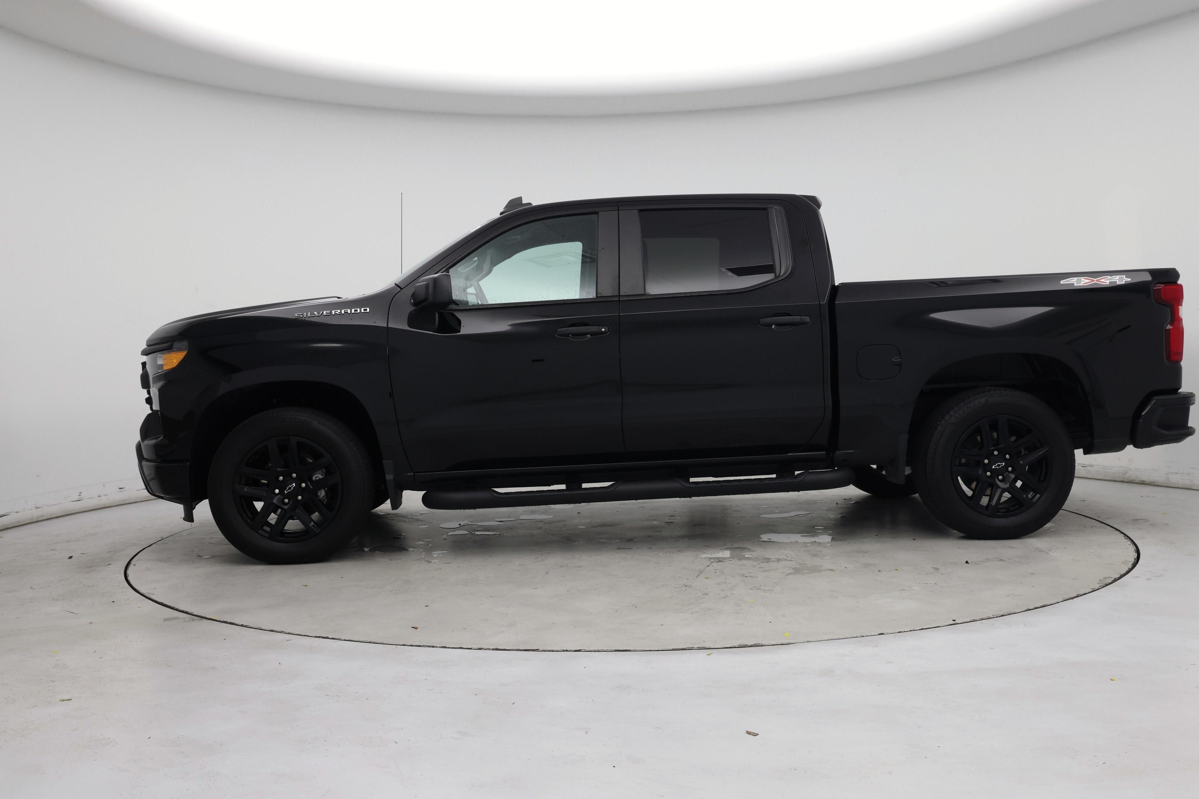 Thumbnail: 2023 Chevrolet Silverado 1500 - 3