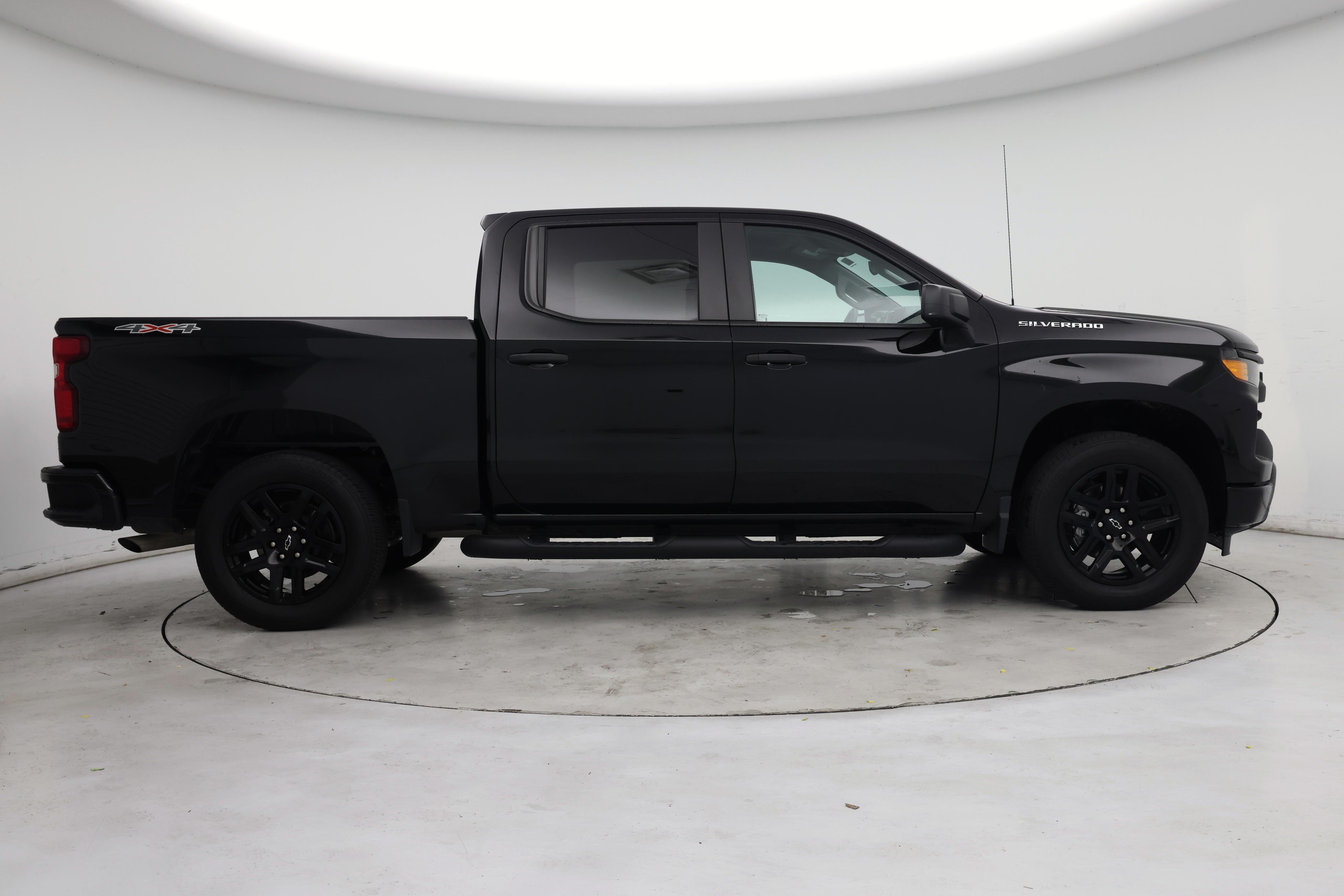 Thumbnail: 2023 Chevrolet Silverado 1500 - 7