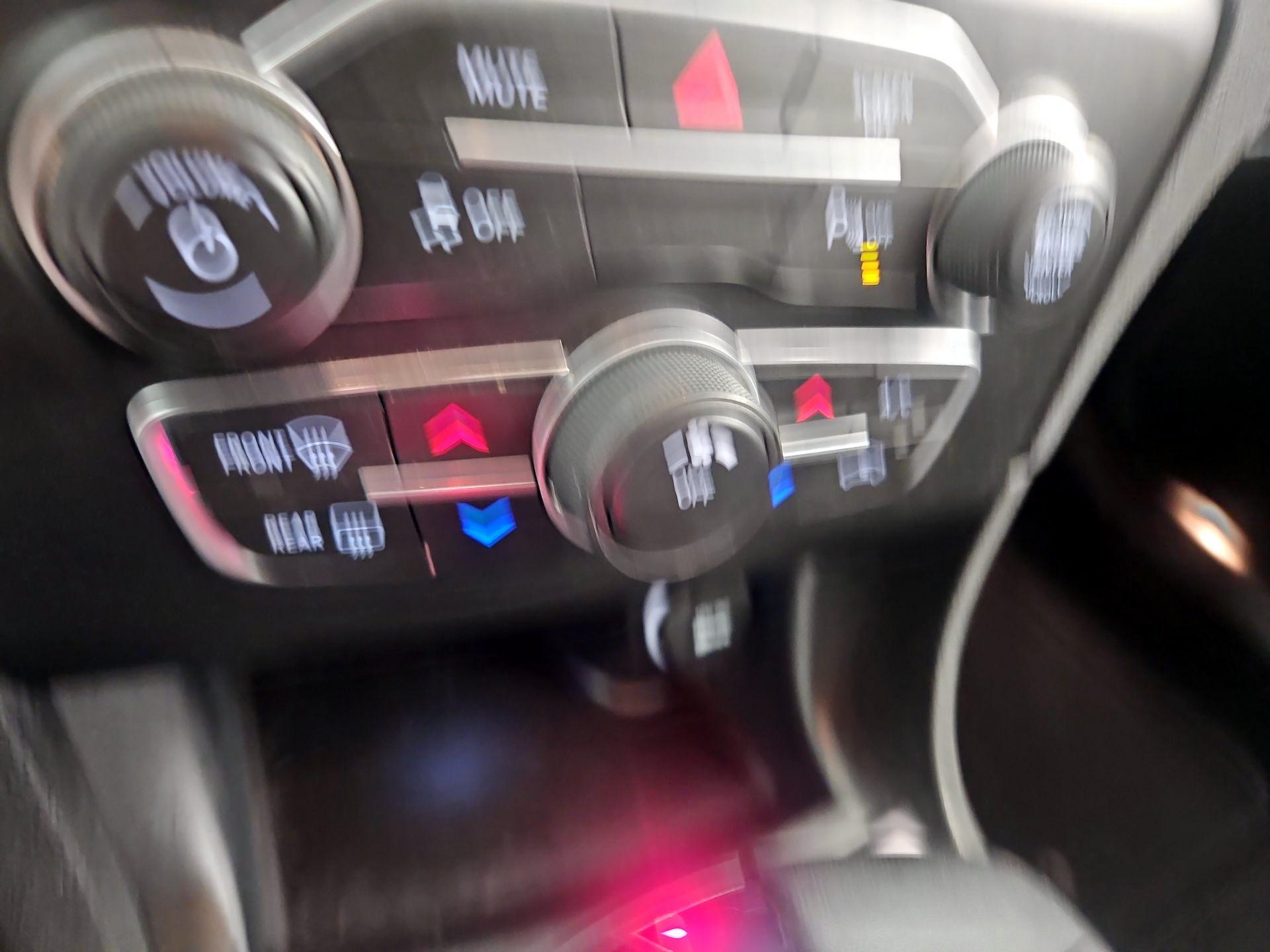 Thumbnail: 2022 Dodge Charger - 16