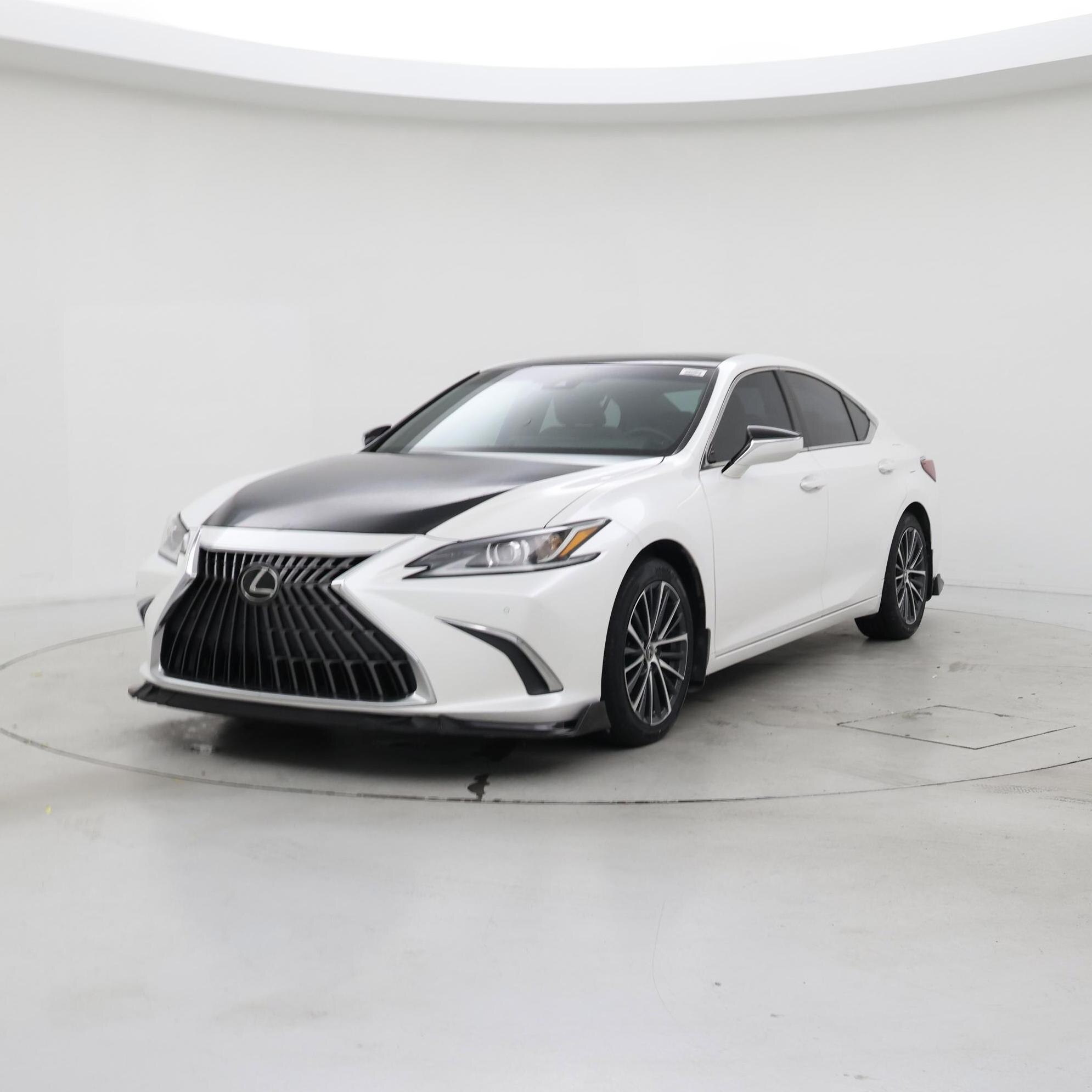 Thumbnail: 2023 Lexus ES - 4