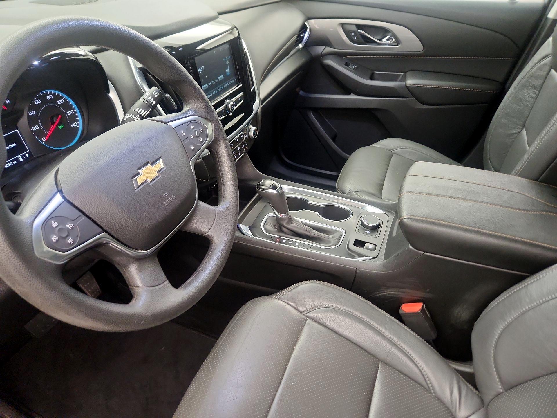 Thumbnail: 2018 Chevrolet Traverse - 11
