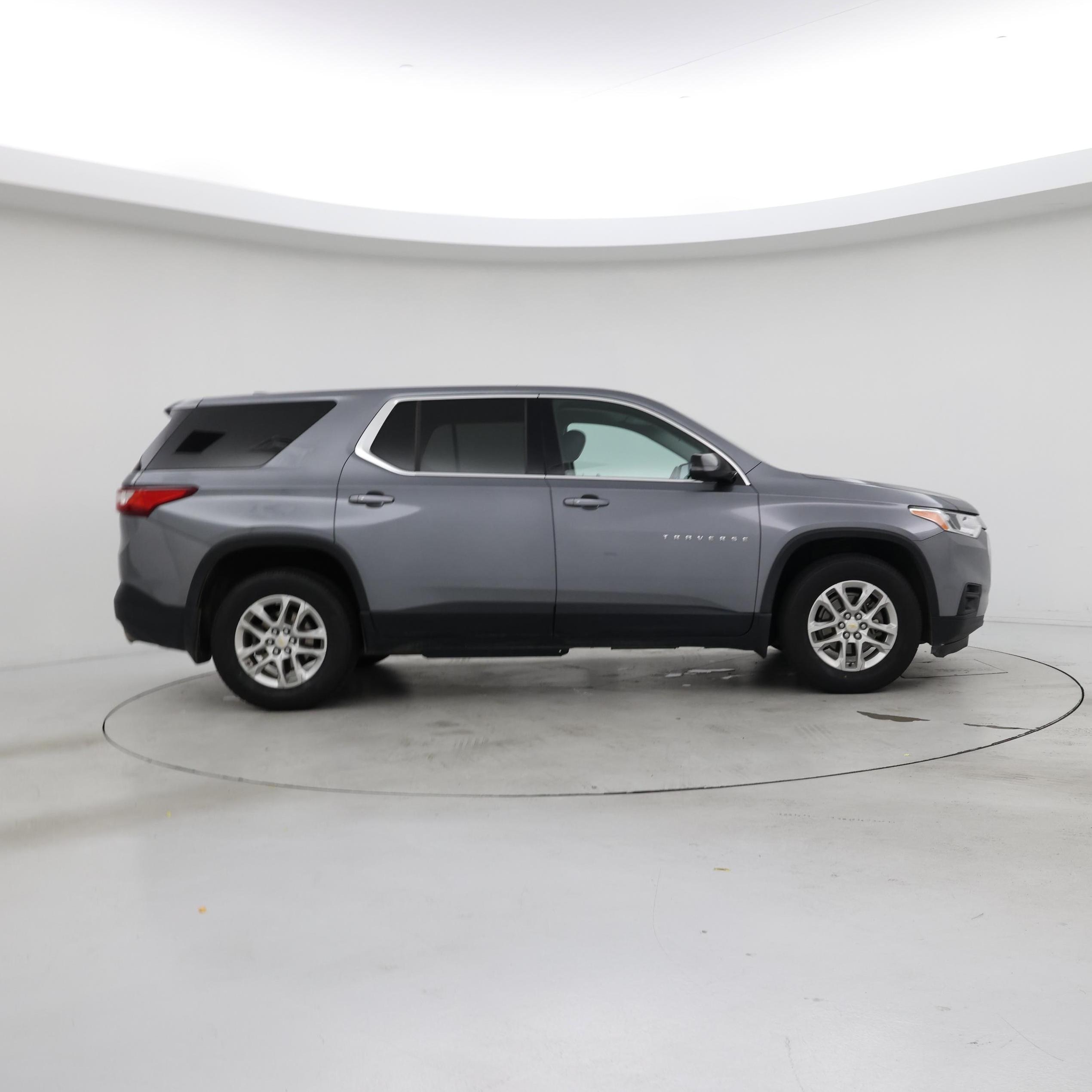 Thumbnail: 2018 Chevrolet Traverse - 7
