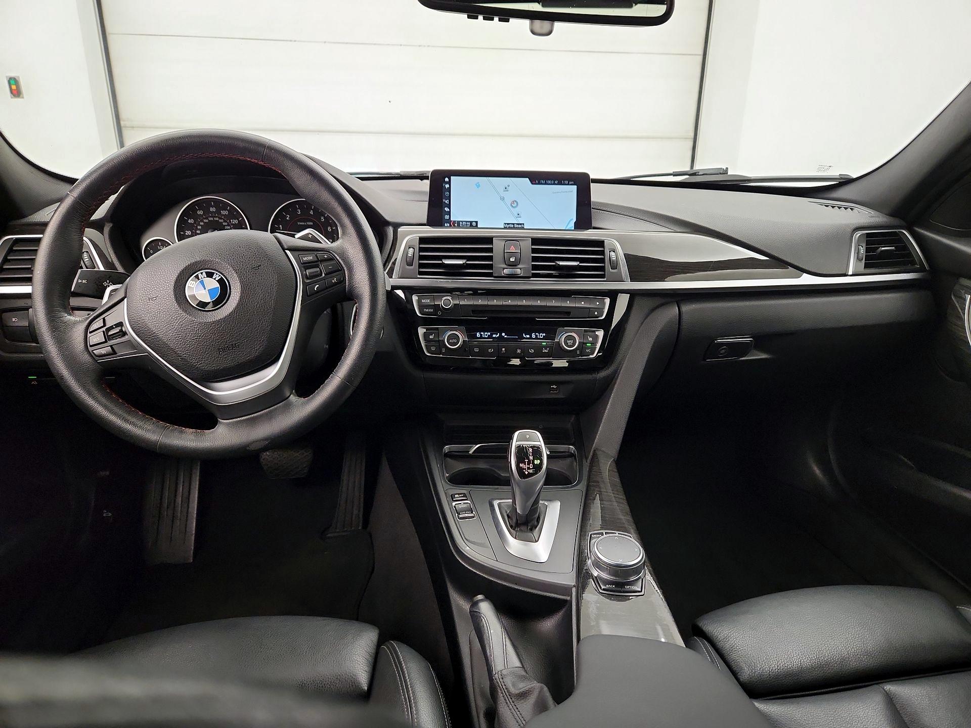 Thumbnail: 2018 BMW 3 Series - 9