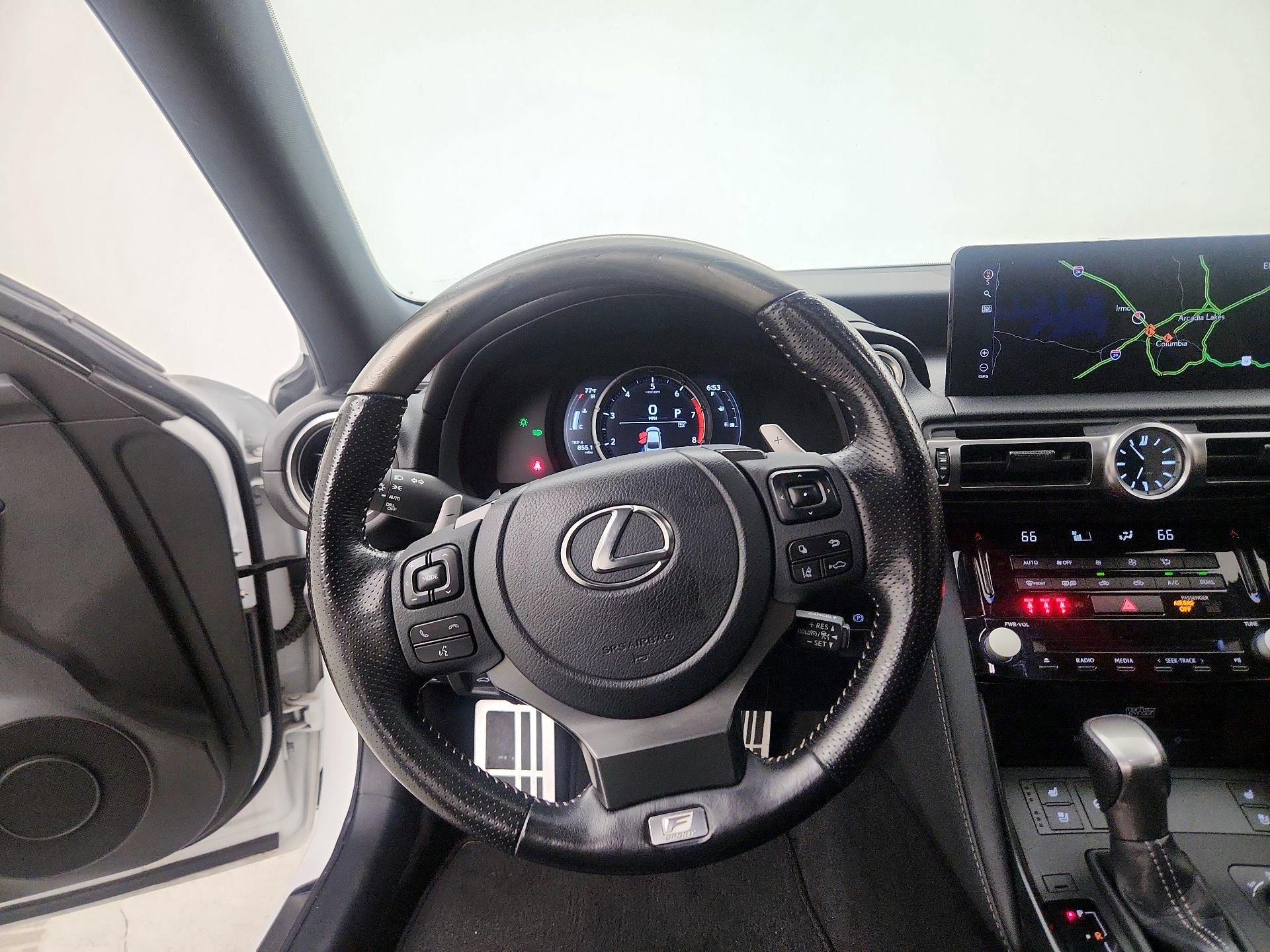 Thumbnail: 2021 Lexus IS - 10