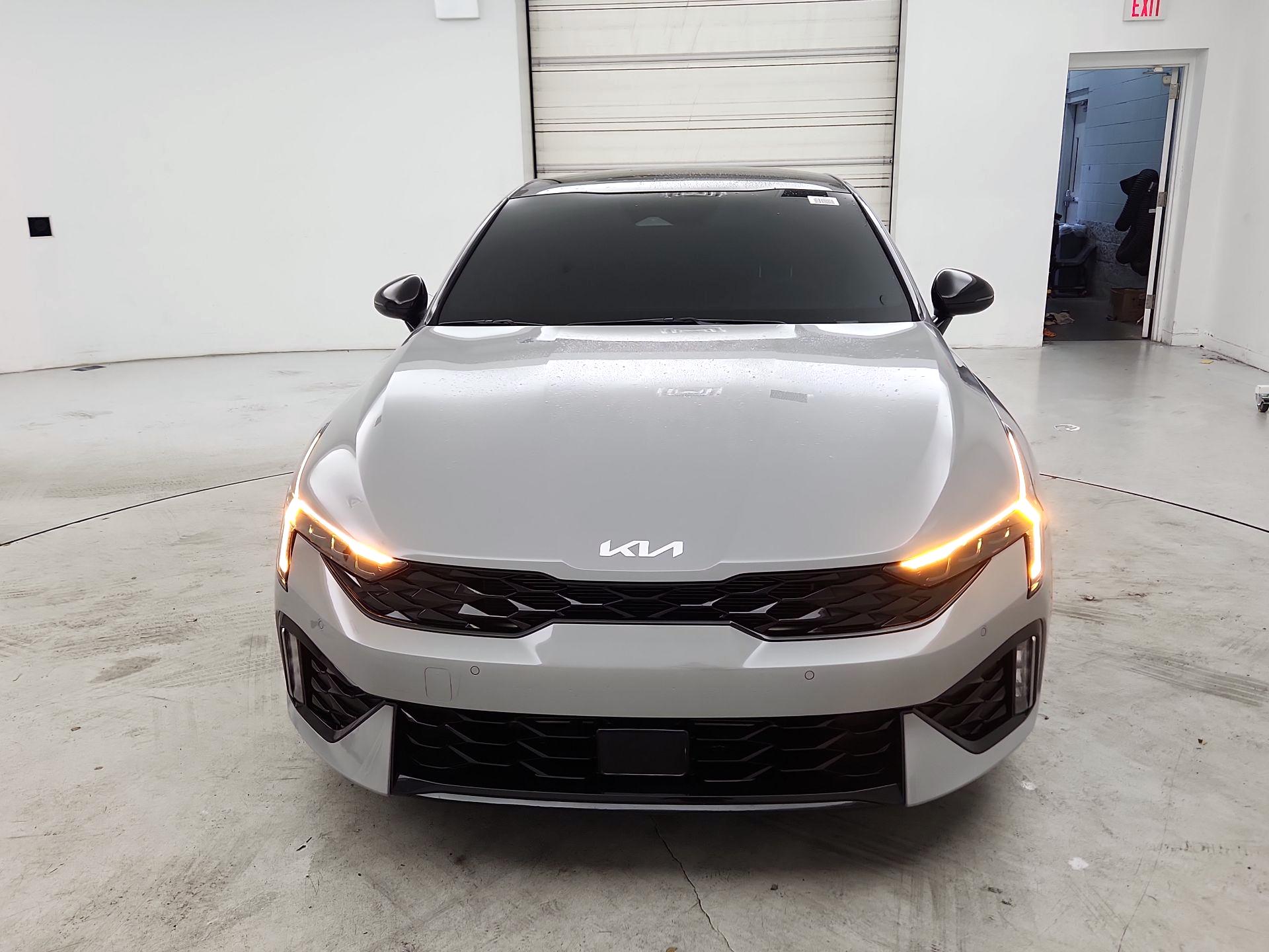 Thumbnail: 2025 Kia K5 - 2