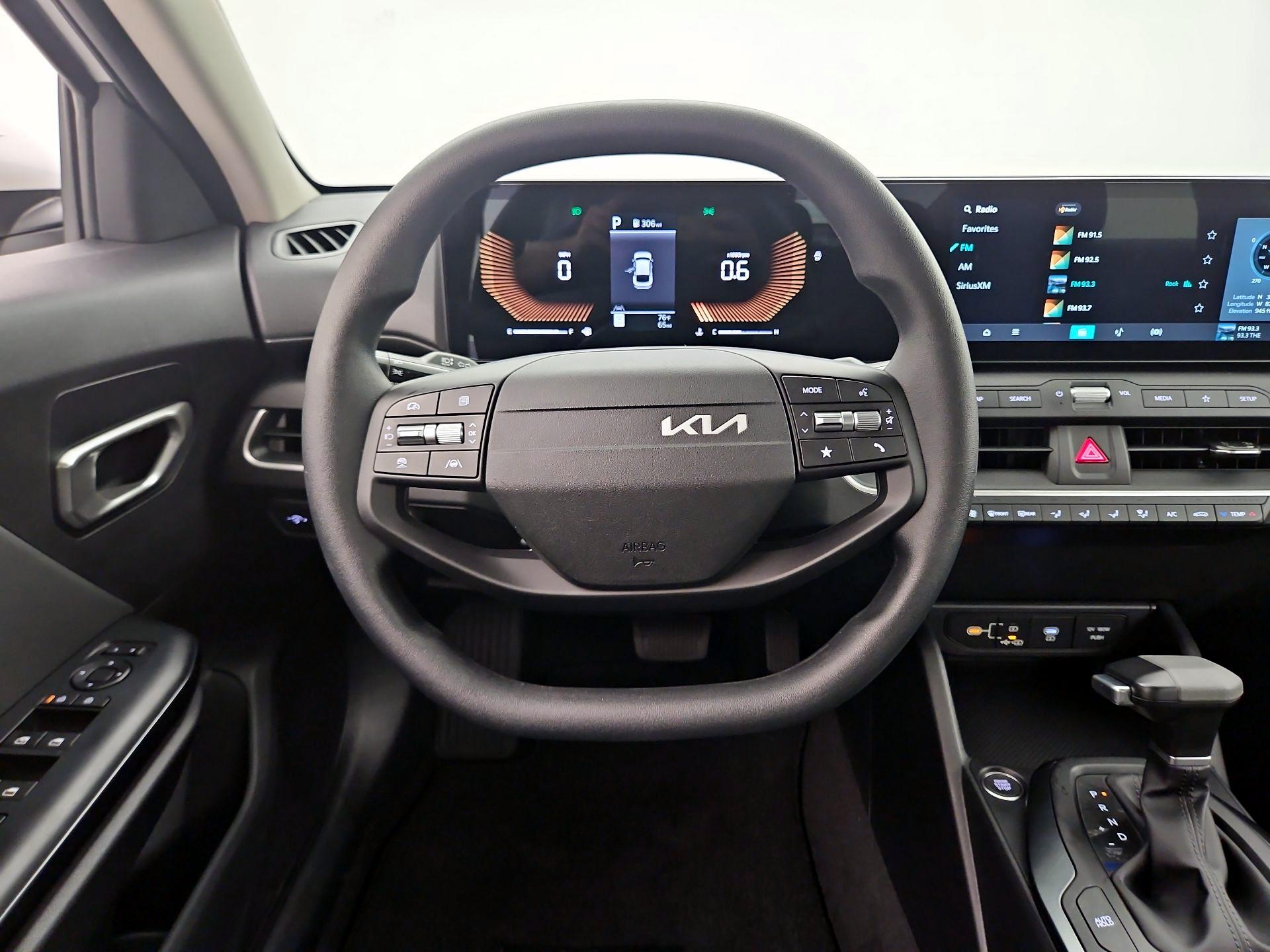 Thumbnail: 2025 Kia K4 - 10