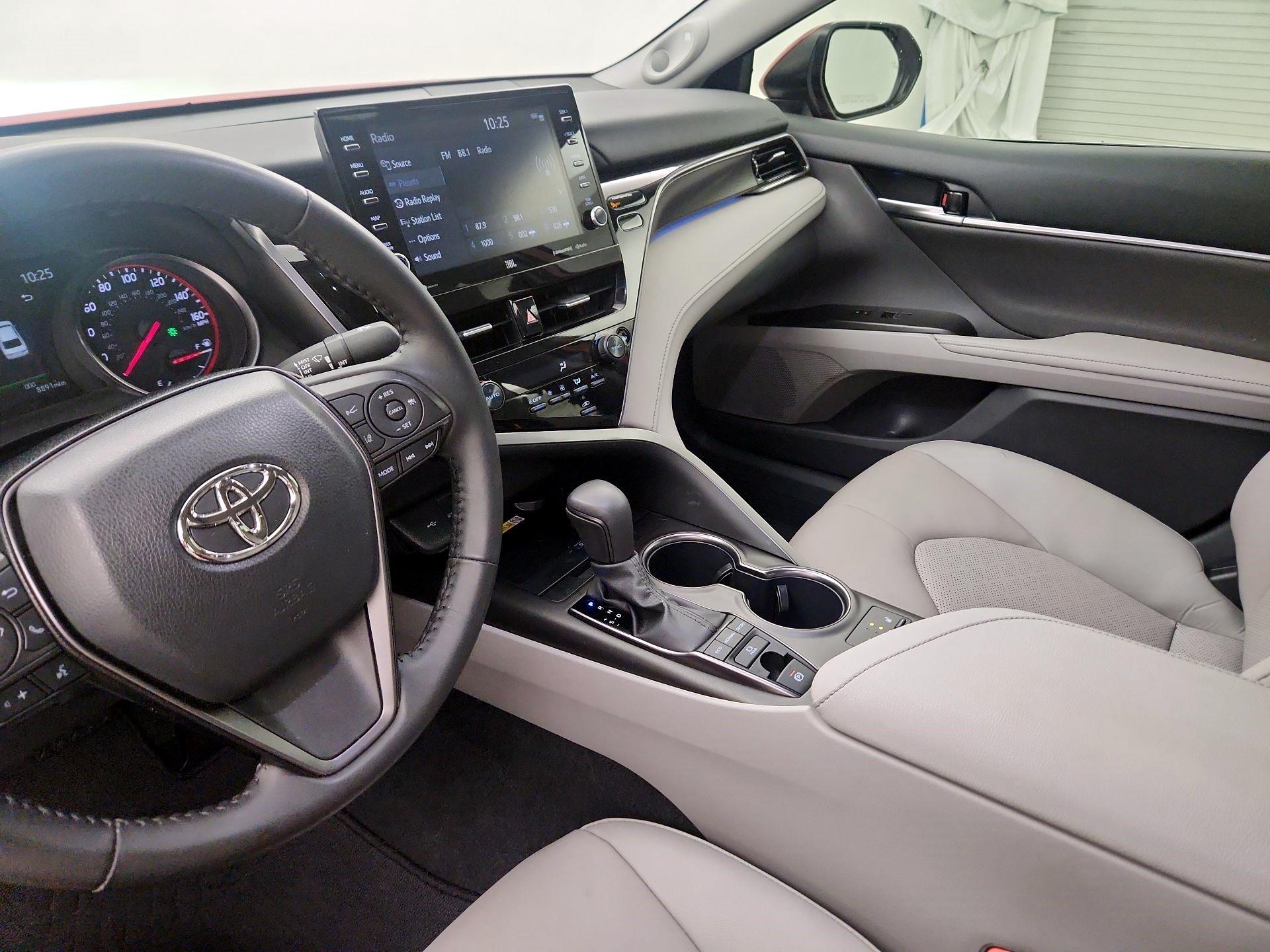 Thumbnail: 2024 Toyota Camry - 11