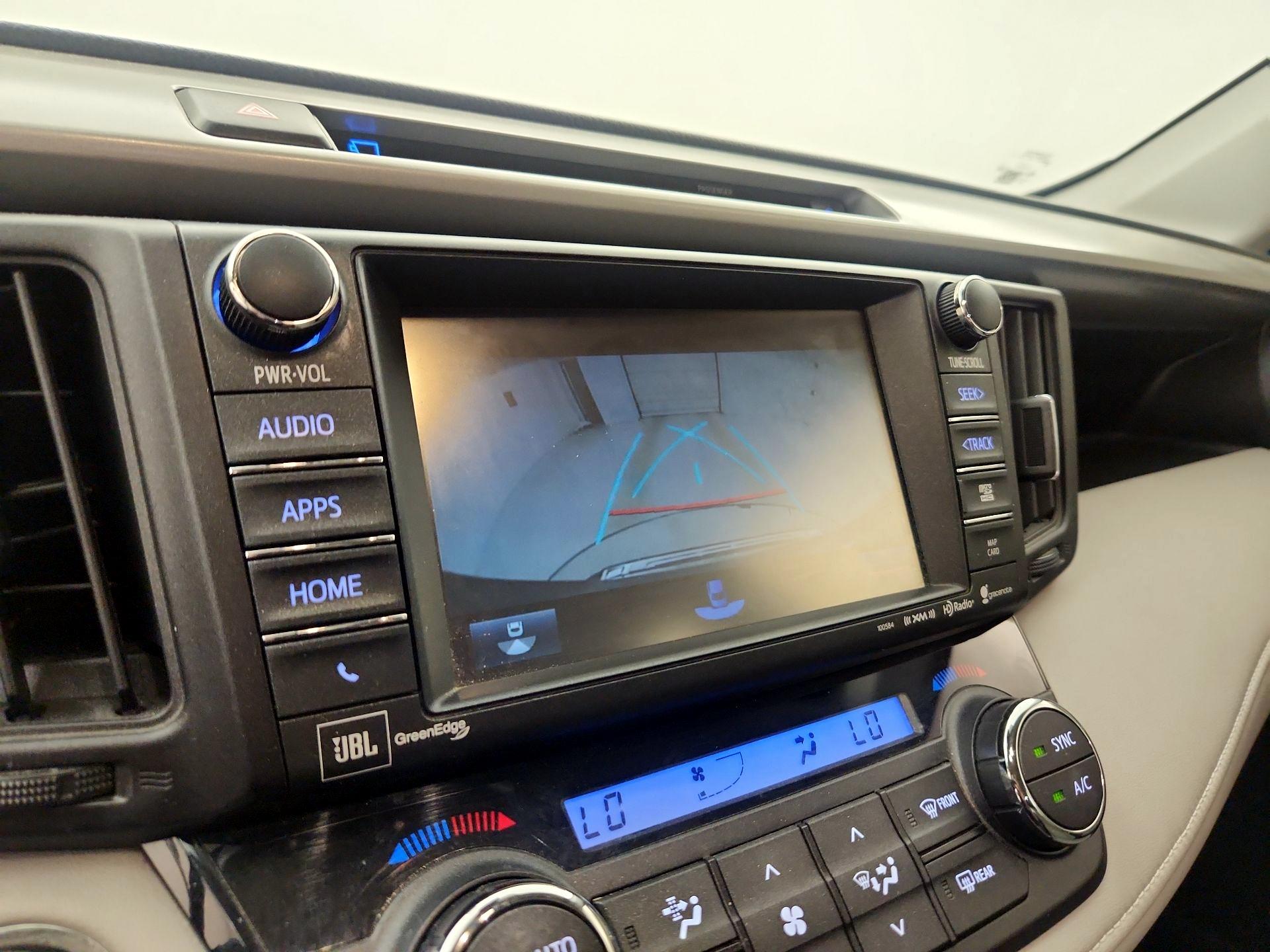 Thumbnail: 2016 Toyota RAV4 - 15