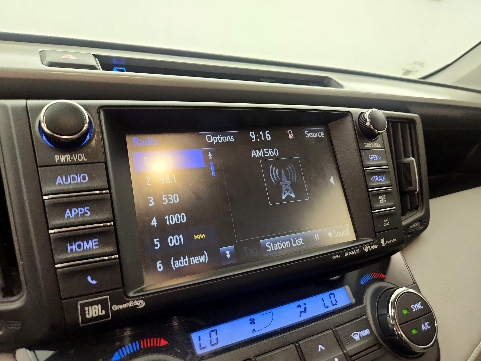 Thumbnail: 2016 Toyota RAV4 - 16