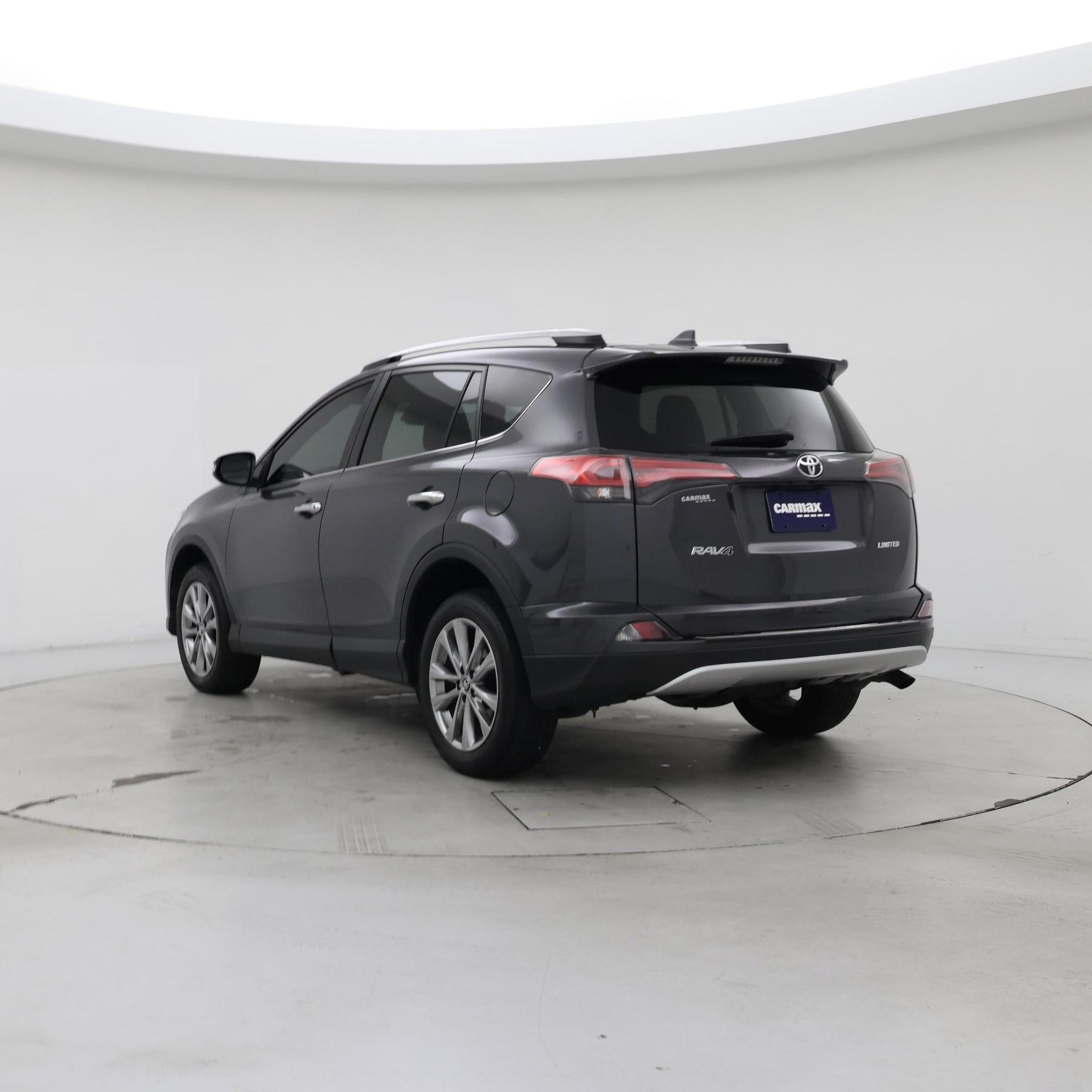 Thumbnail: 2016 Toyota RAV4 - 2