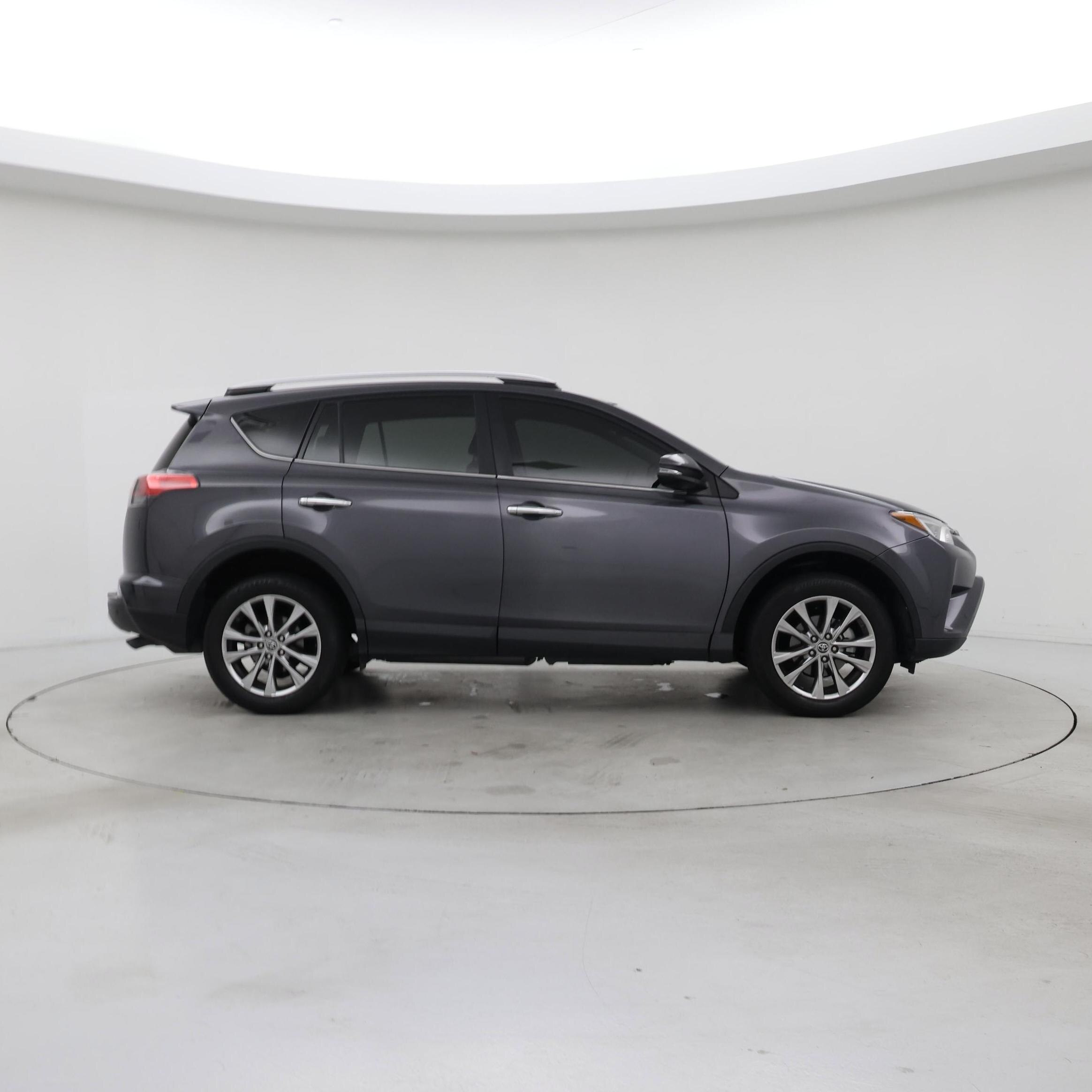 Thumbnail: 2016 Toyota RAV4 - 7