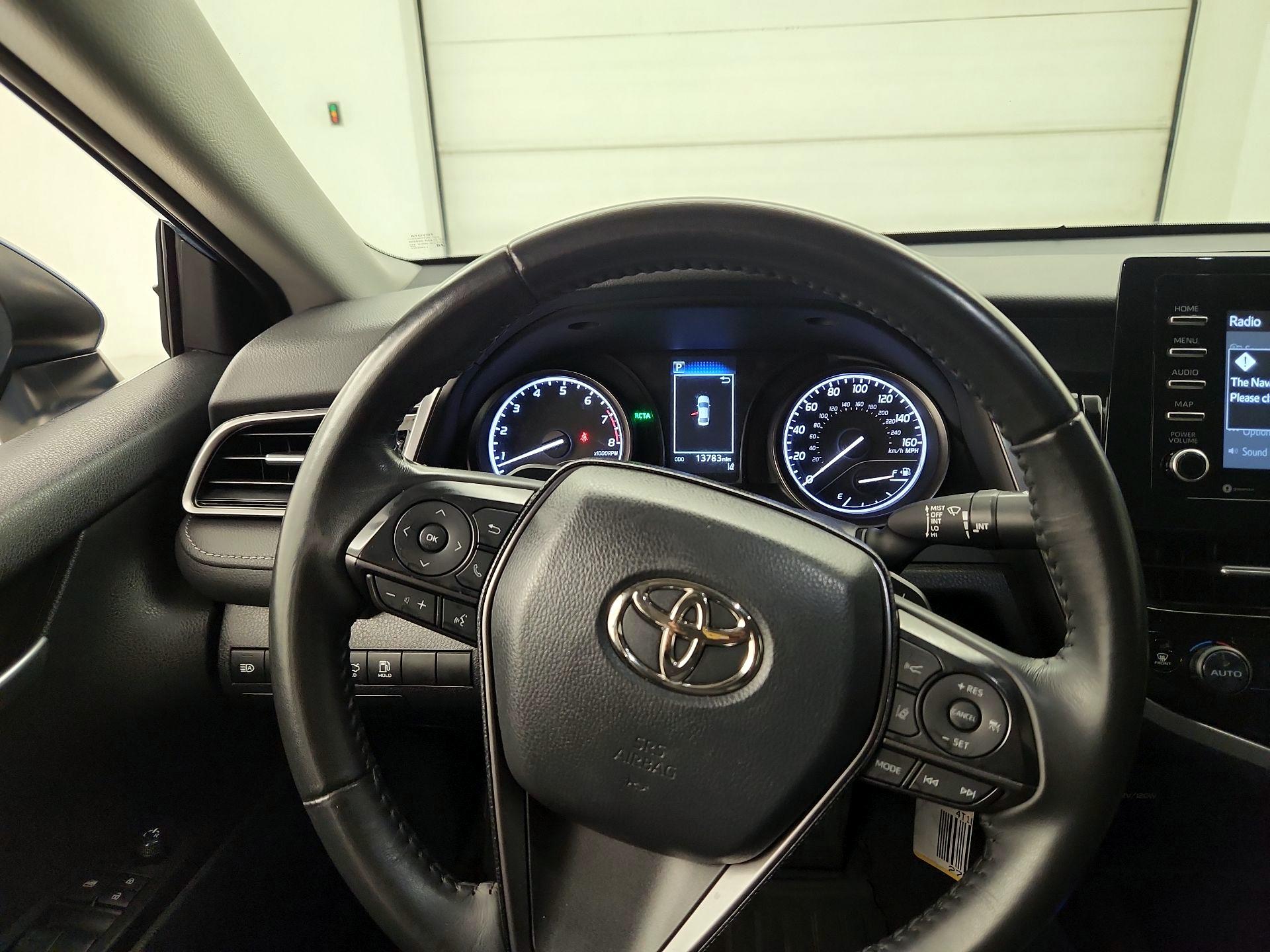 Thumbnail: 2023 Toyota Camry - 10