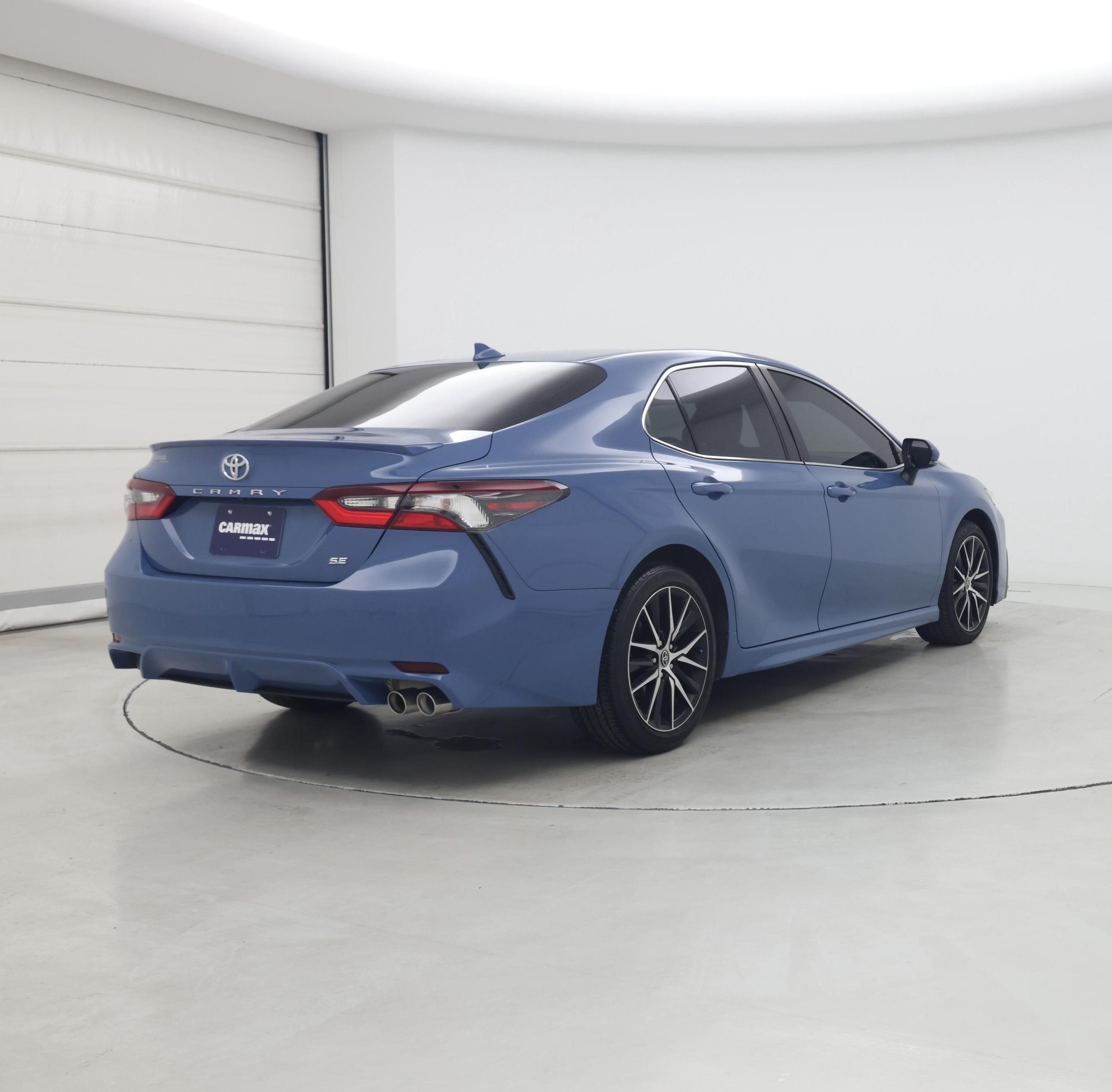 Thumbnail: 2023 Toyota Camry - 8