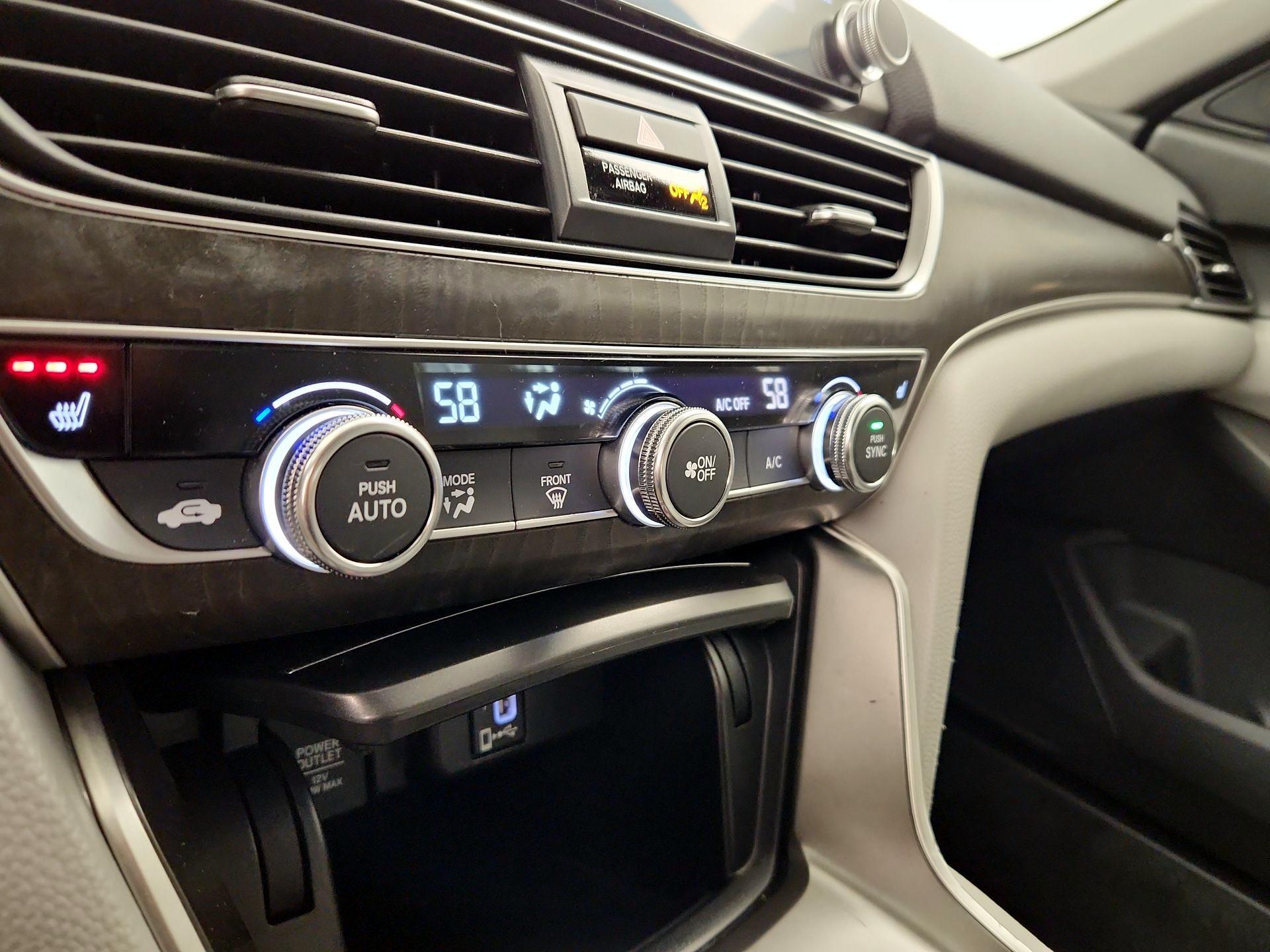 Thumbnail: 2020 Honda Accord - 16