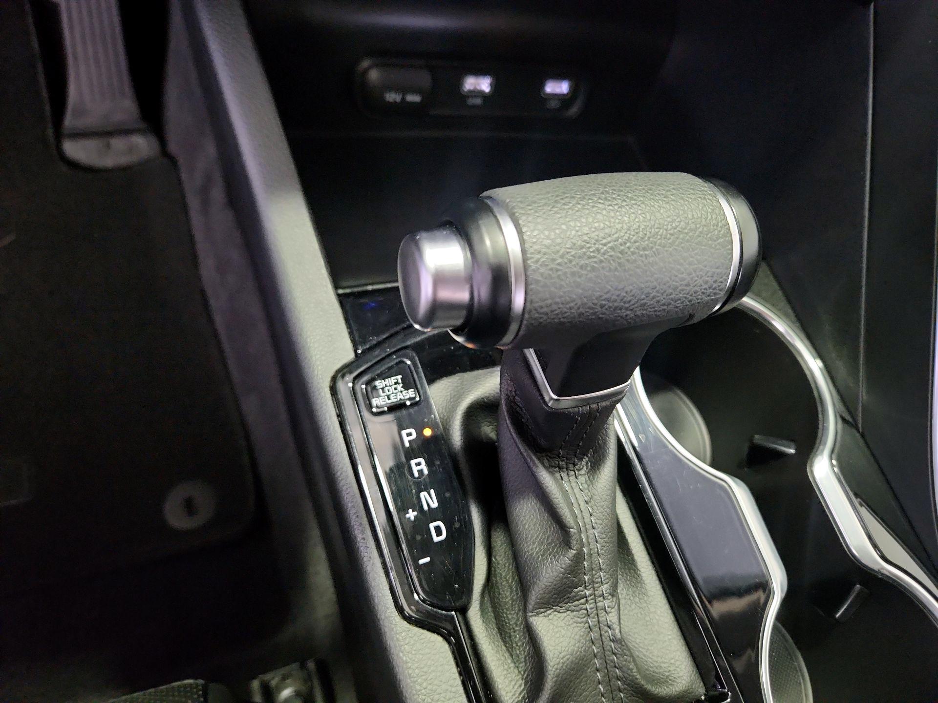 Thumbnail: 2022 Kia K5 - 17