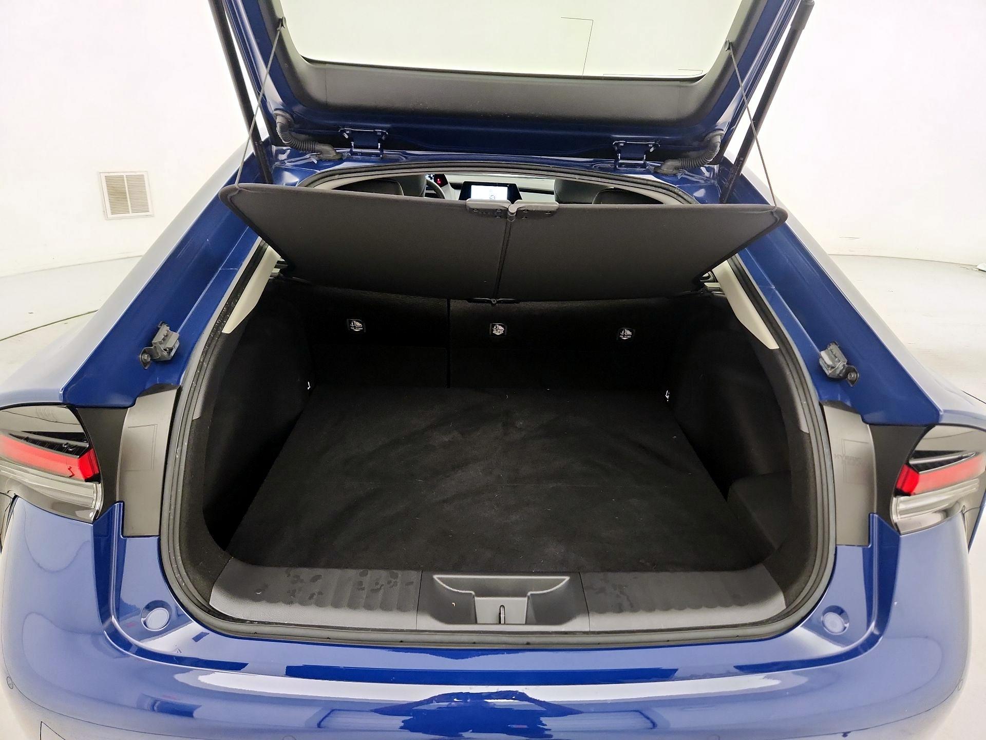 Thumbnail: 2024 Toyota Prius - 19