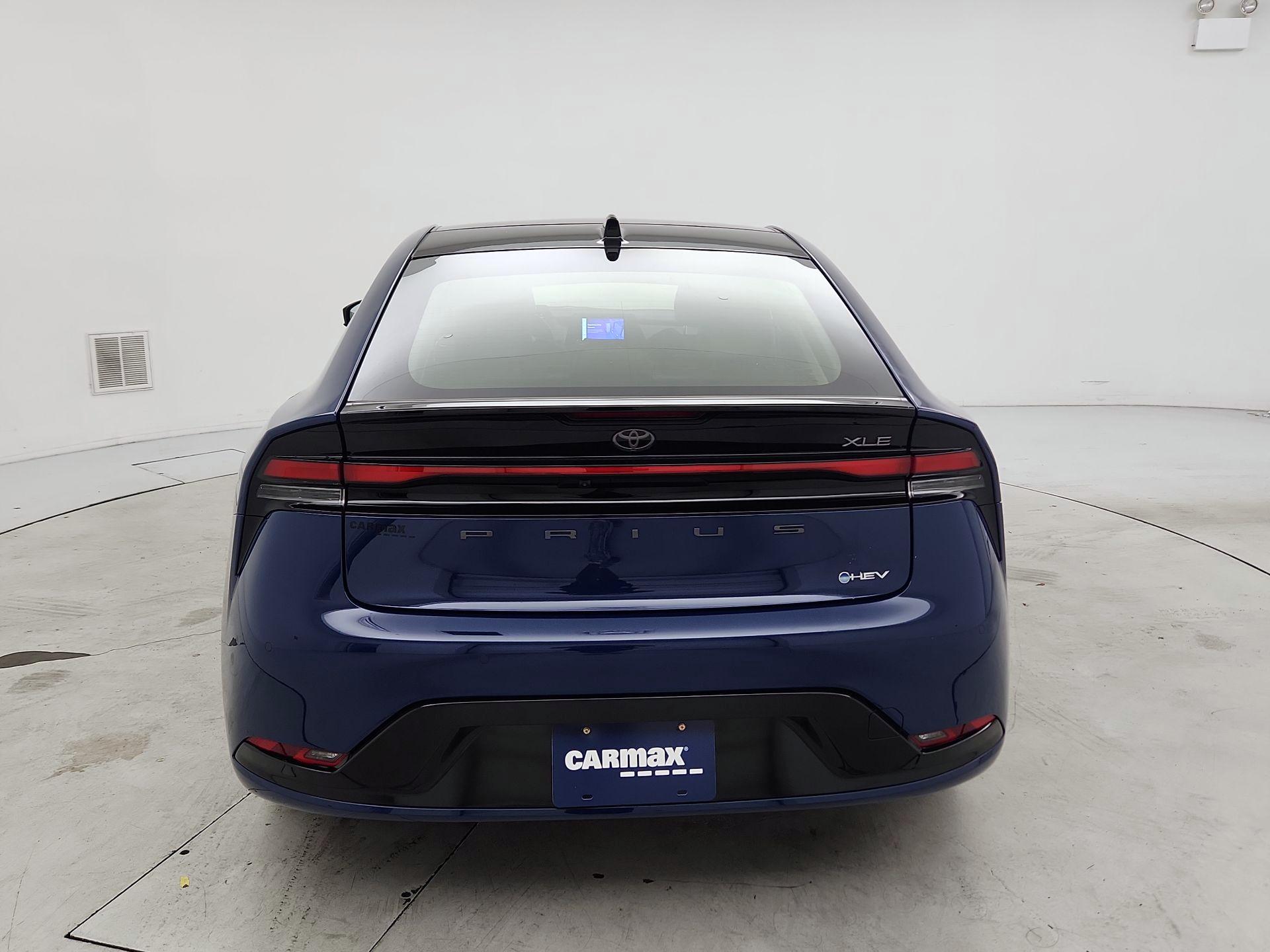 Thumbnail: 2024 Toyota Prius - 6