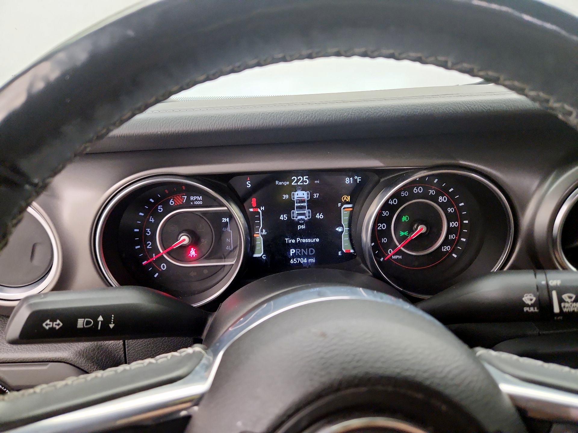 Thumbnail: 2021 Jeep Wrangler - 10