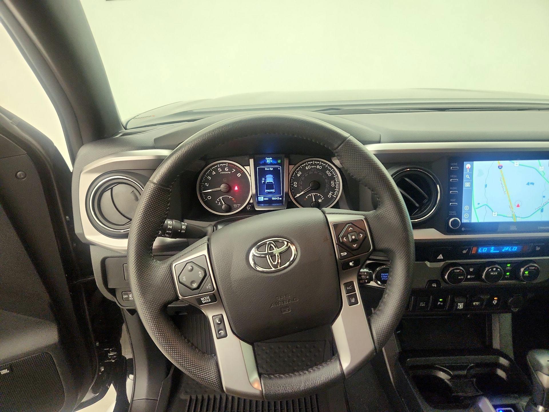 Thumbnail: 2020 Toyota Tacoma - 10