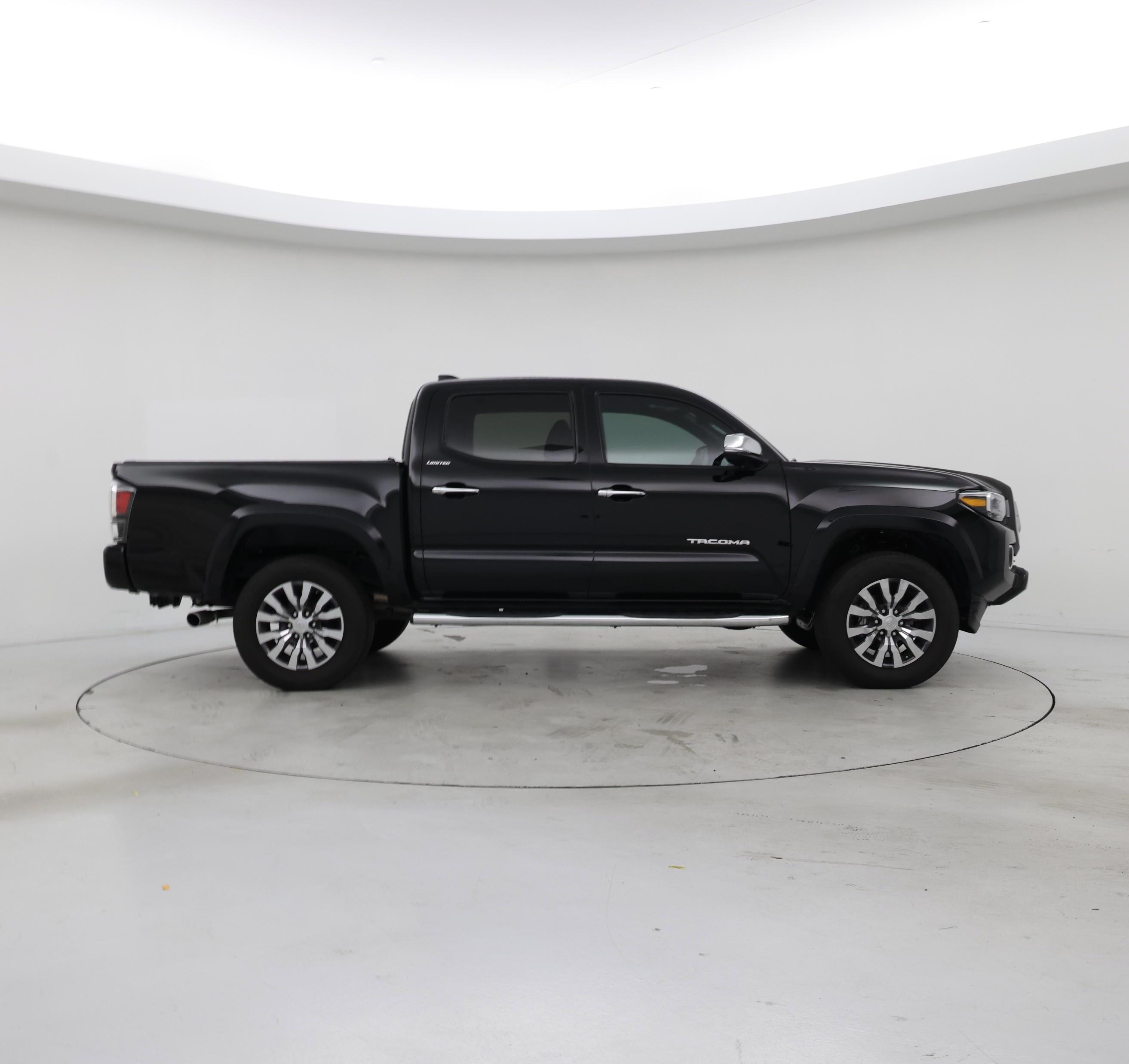 Thumbnail: 2020 Toyota Tacoma - 7