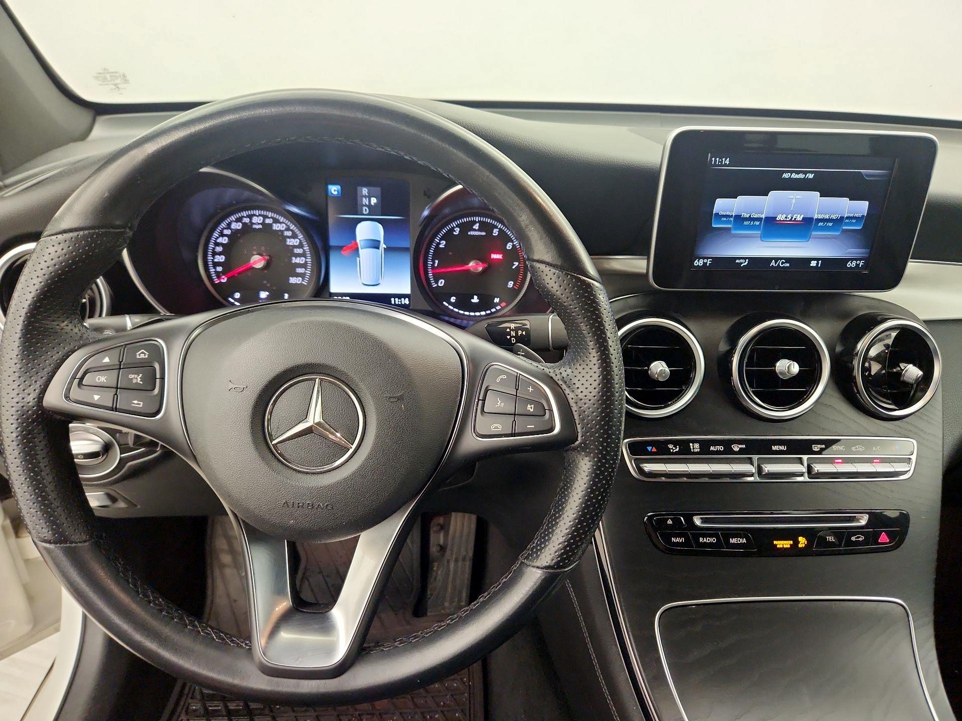 Thumbnail: 2019 Mercedes-Benz GLC - 9