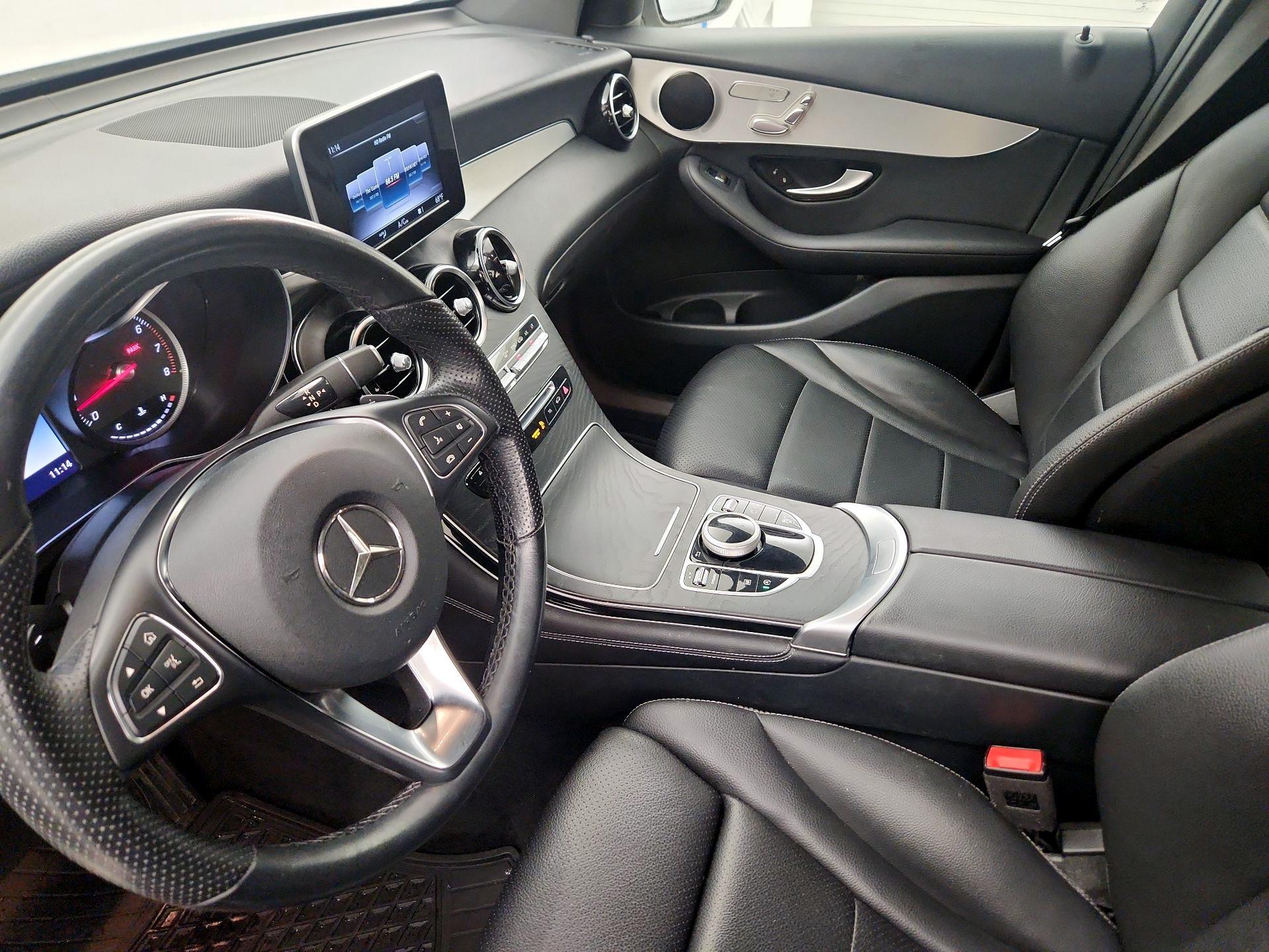 Thumbnail: 2019 Mercedes-Benz GLC - 11