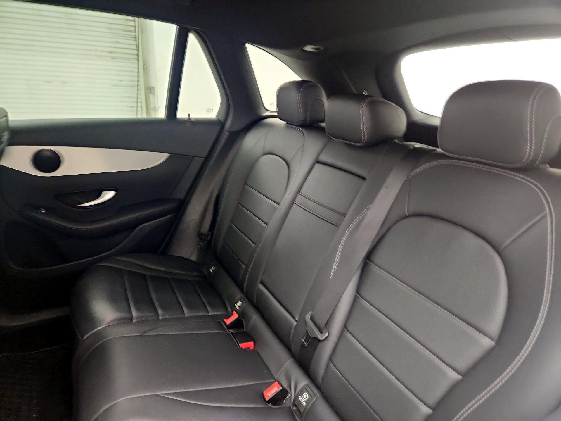 Thumbnail: 2019 Mercedes-Benz GLC - 18