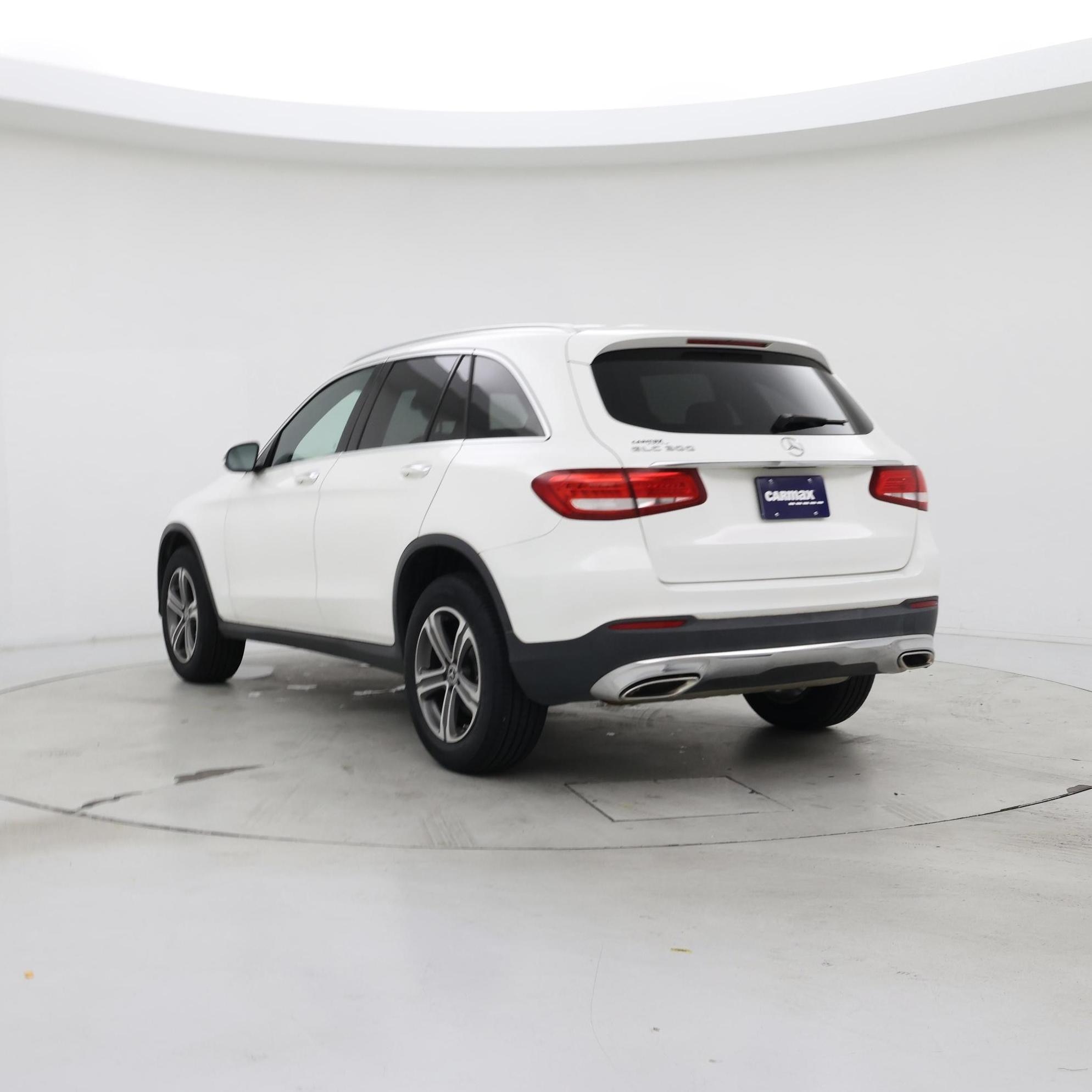Thumbnail: 2019 Mercedes-Benz GLC - 2