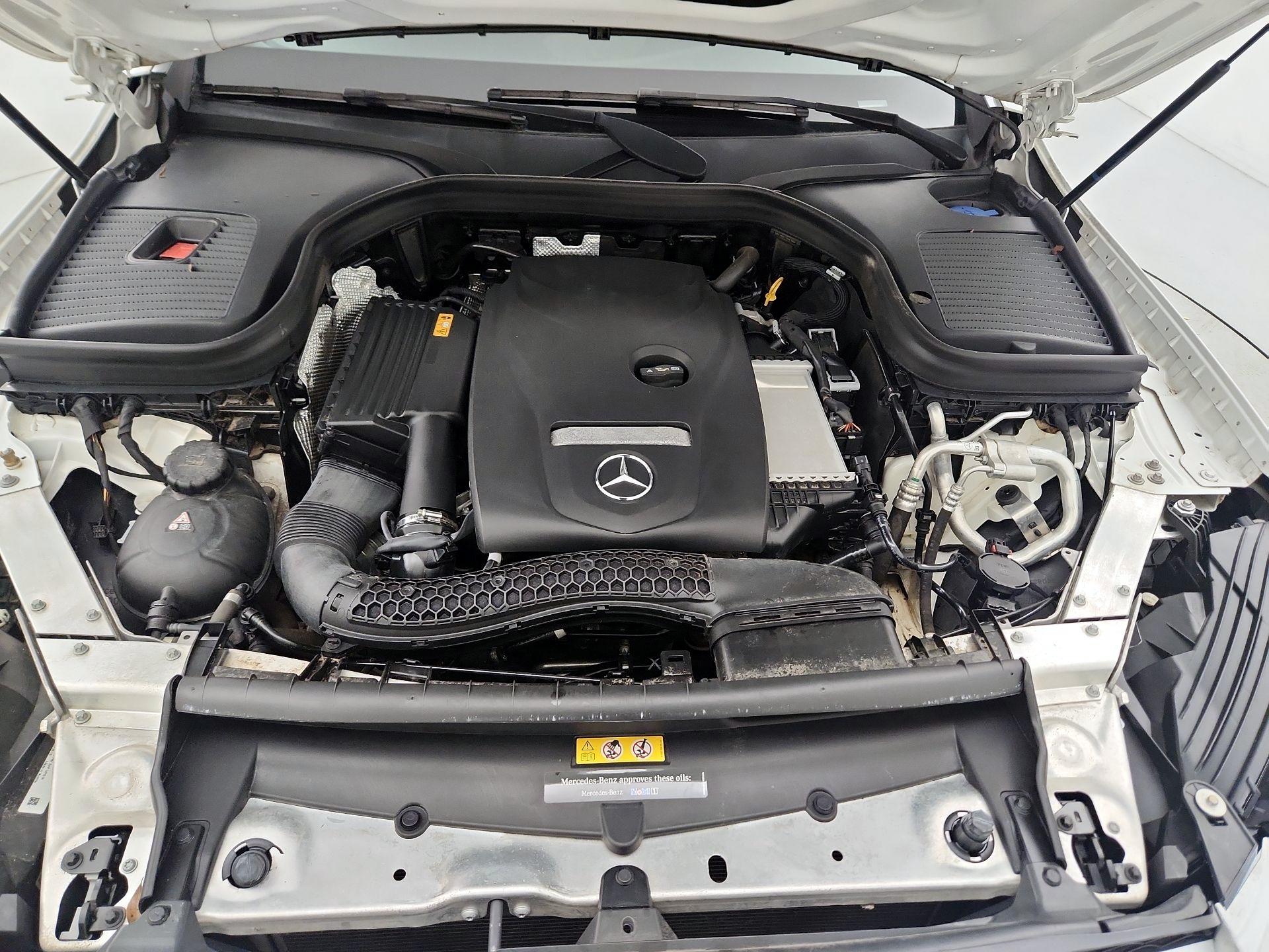 Thumbnail: 2019 Mercedes-Benz GLC - 20