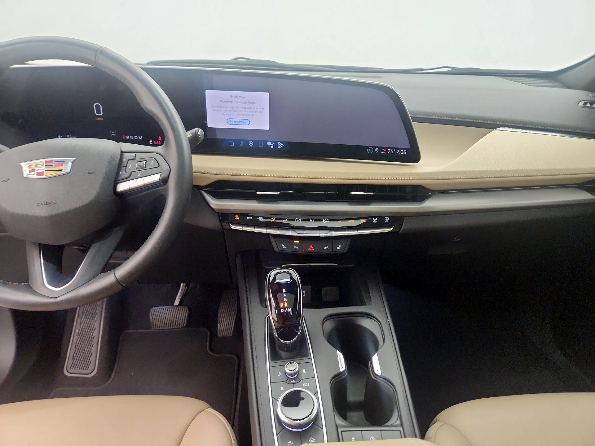 Thumbnail: 2024 Cadillac XT4 - 9