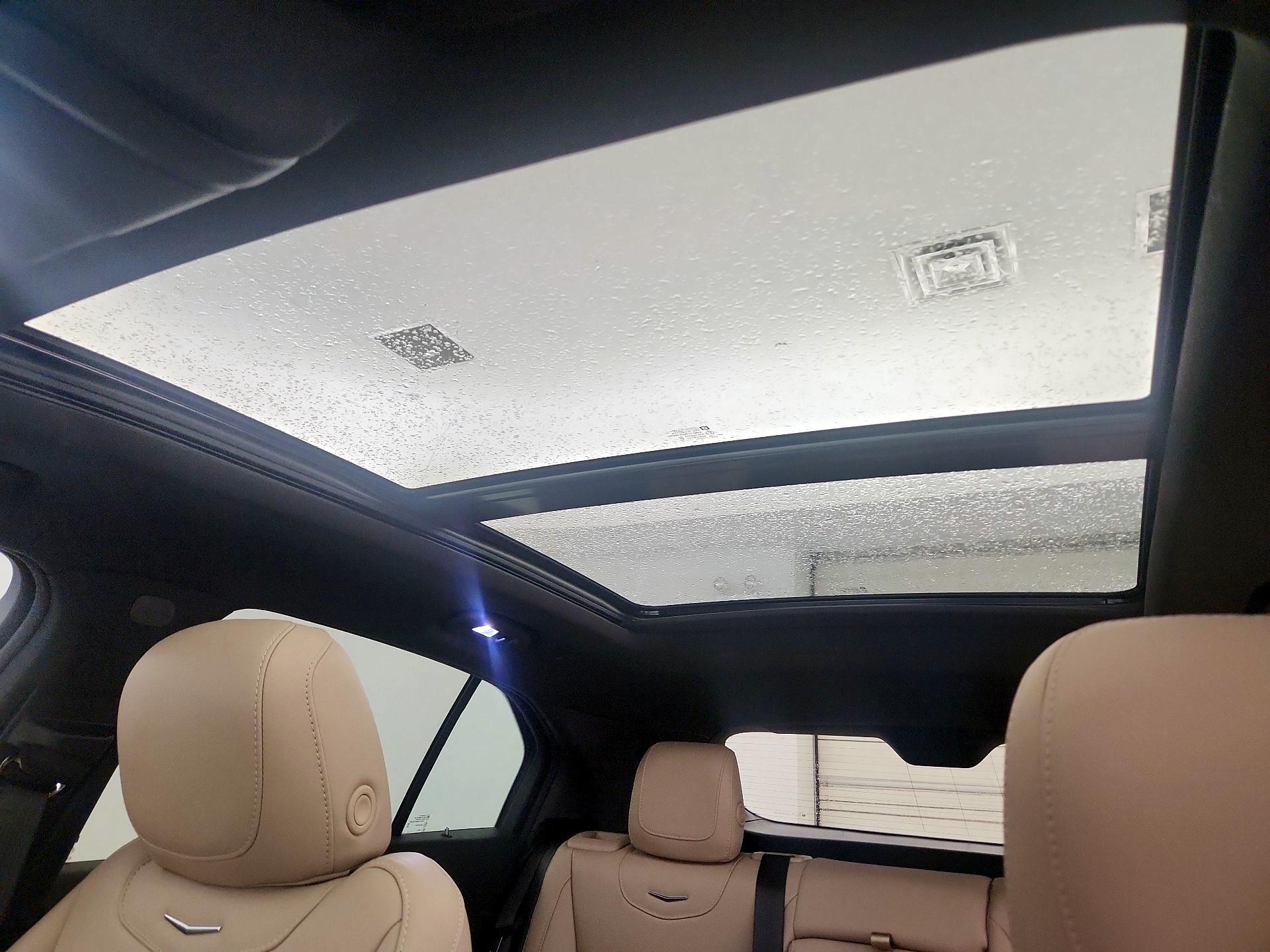 Thumbnail: 2024 Cadillac XT4 - 20