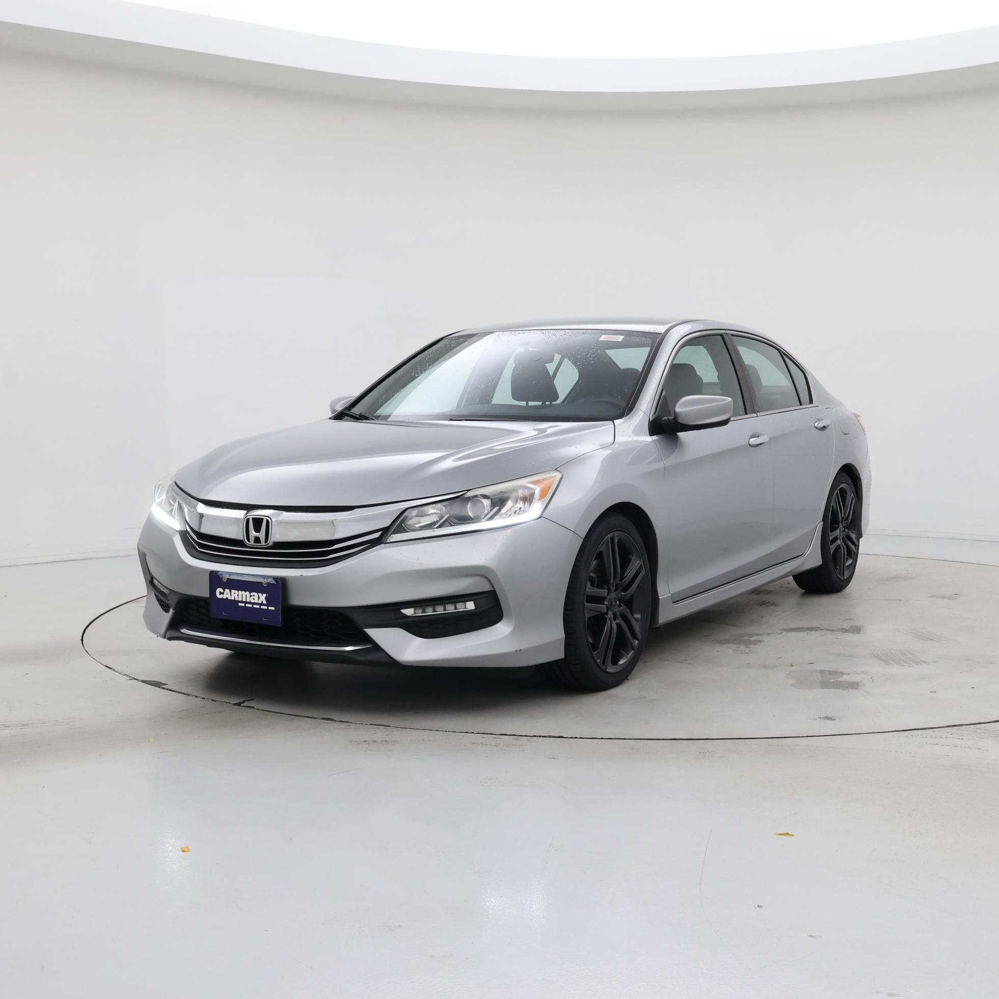 Thumbnail: 2016 Honda Accord - 4