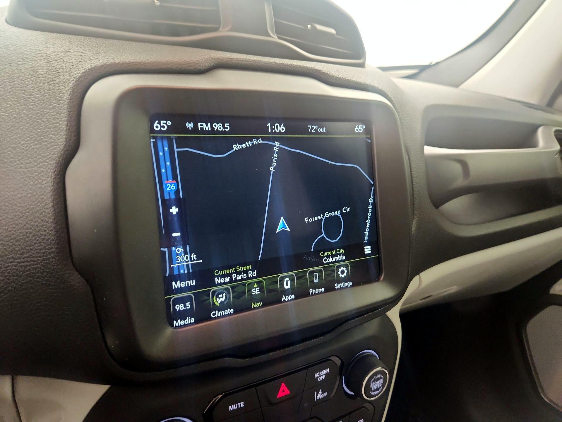 Thumbnail: 2022 Jeep Renegade - 14