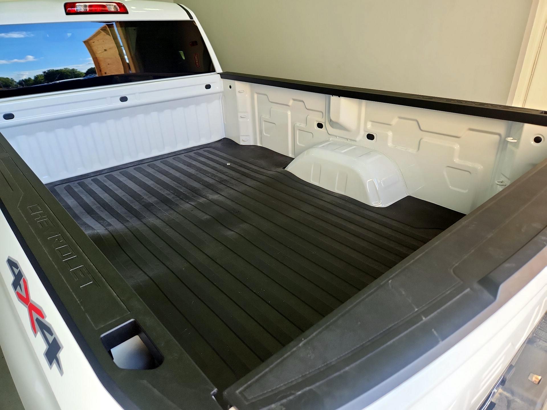 Thumbnail: 2025 Chevrolet Silverado 1500 - 20
