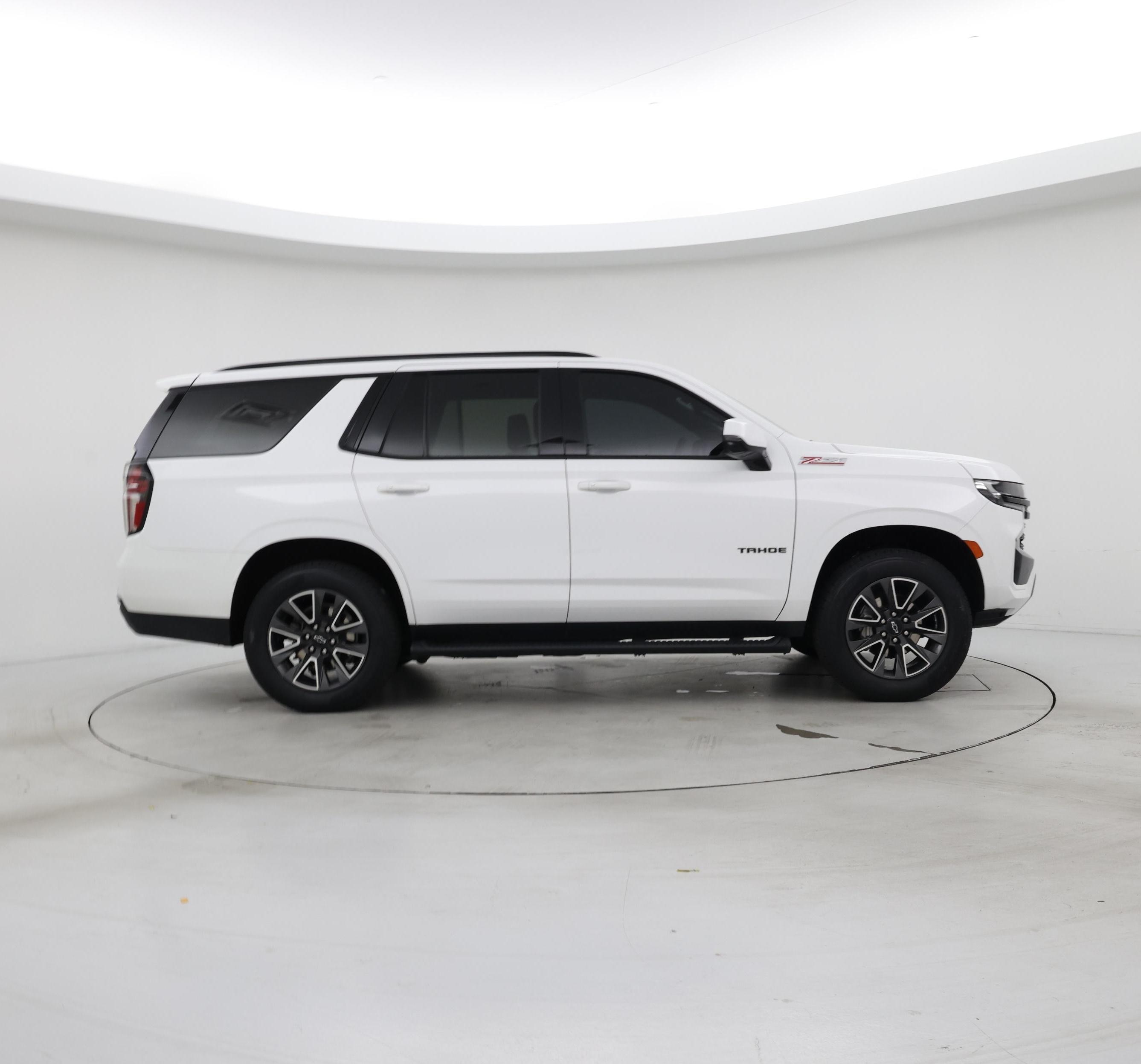 Thumbnail: 2024 Chevrolet Tahoe - 7