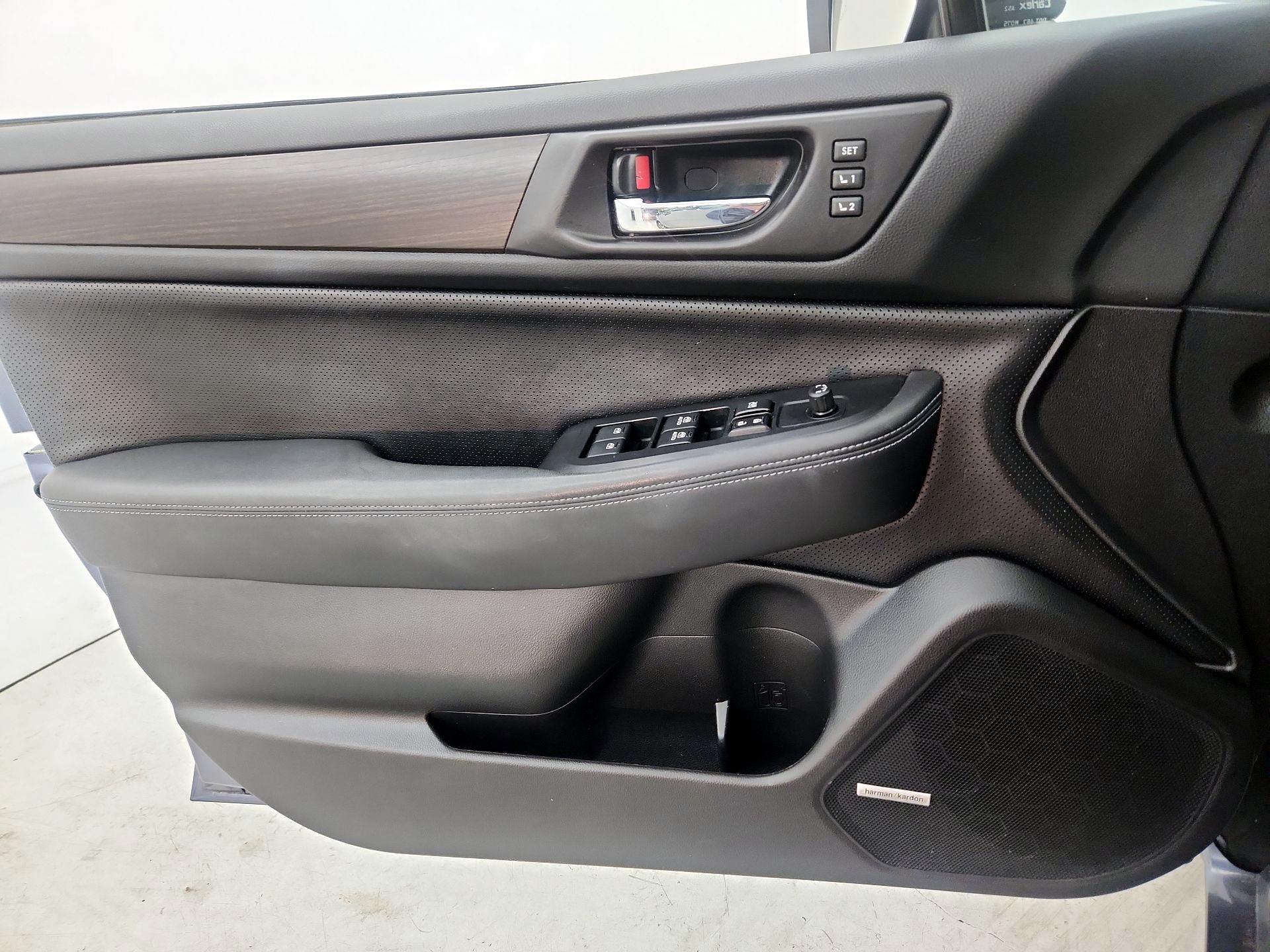 Thumbnail: 2015 Subaru Legacy - 12