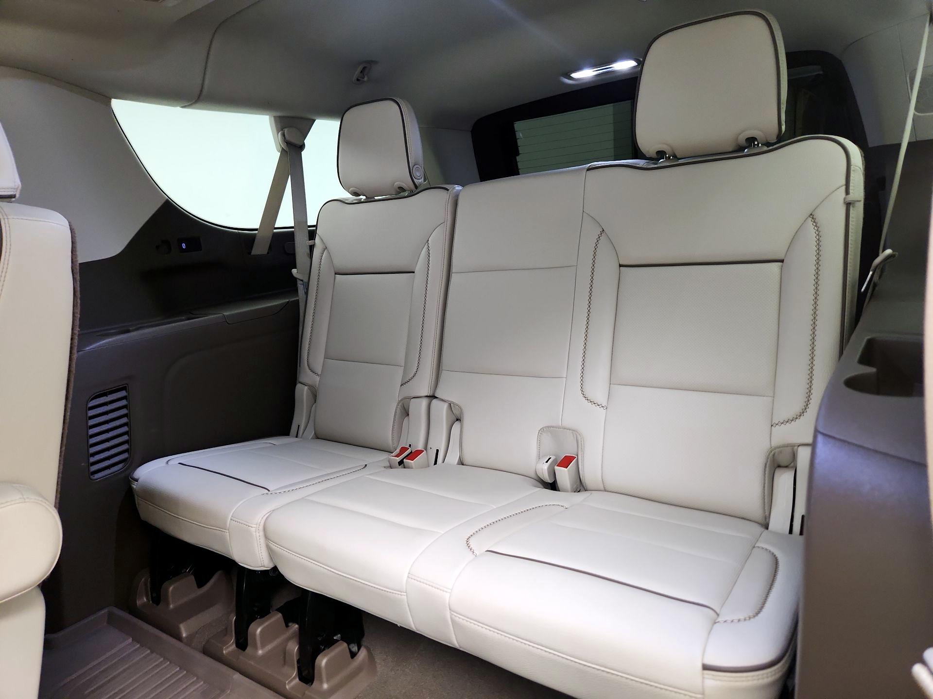 Thumbnail: 2021 GMC Yukon XL - 20
