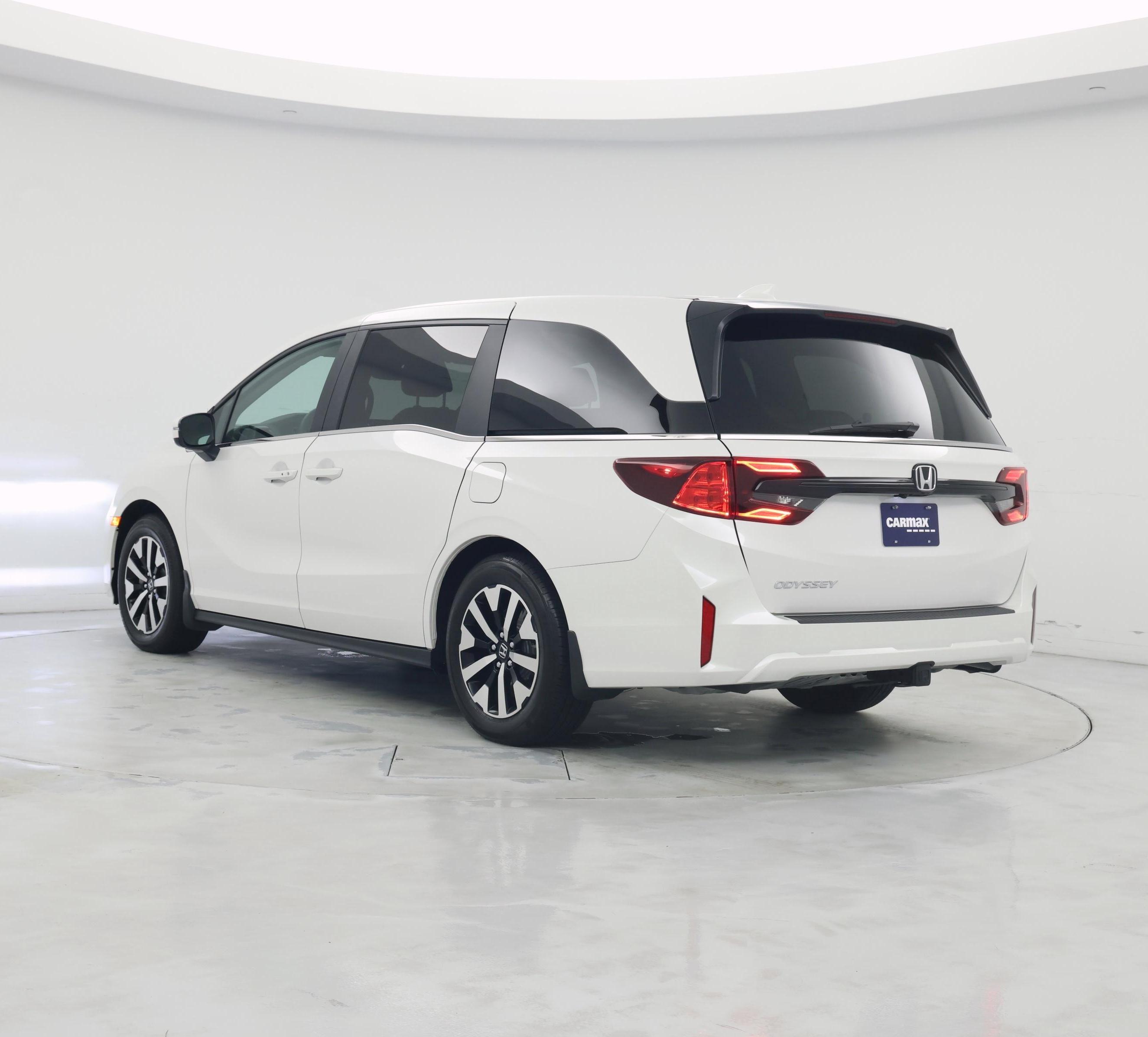 Thumbnail: 2025 Honda Odyssey - 2